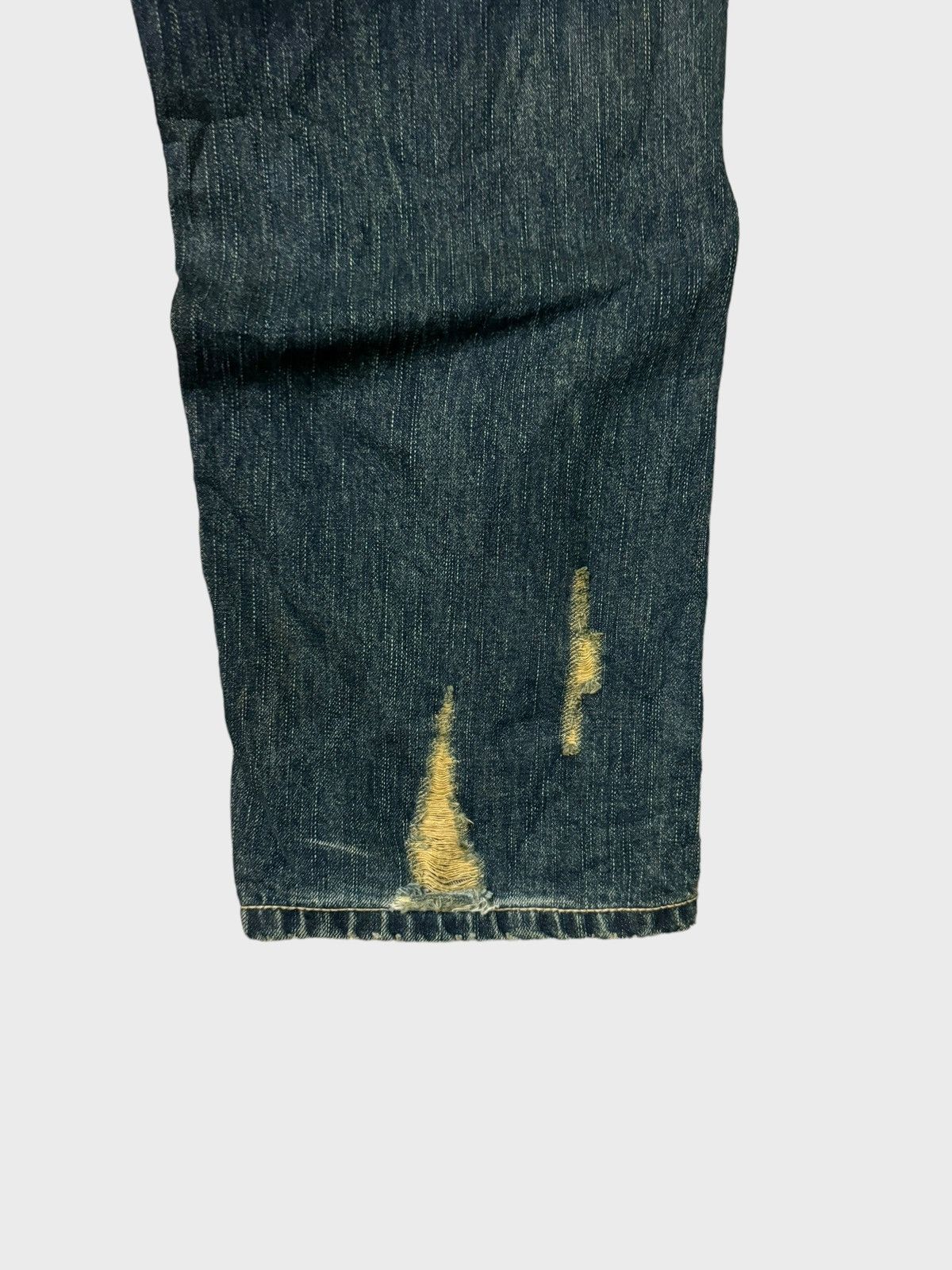Tornado Mart Made in Japan Osaka Big Train Distressed Denim Jeans Size US 29 - 14 Thumbnail