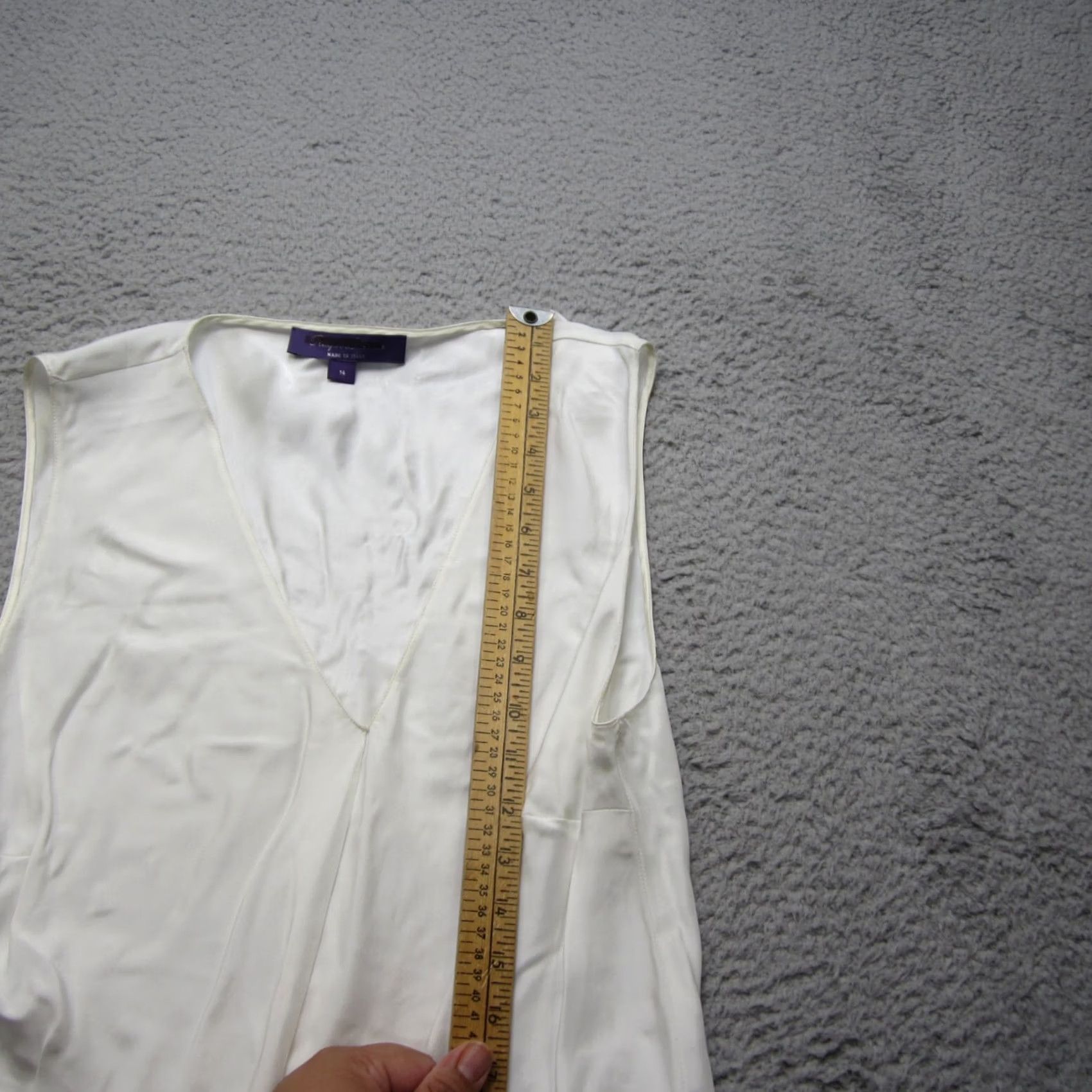 Ralph Lauren Purple Label Ralph Lauren Purple Label Blouse Women 14 White Sleeveless Satin Casual Size XL / US 12-14 / IT 48-50 - 5 Thumbnail