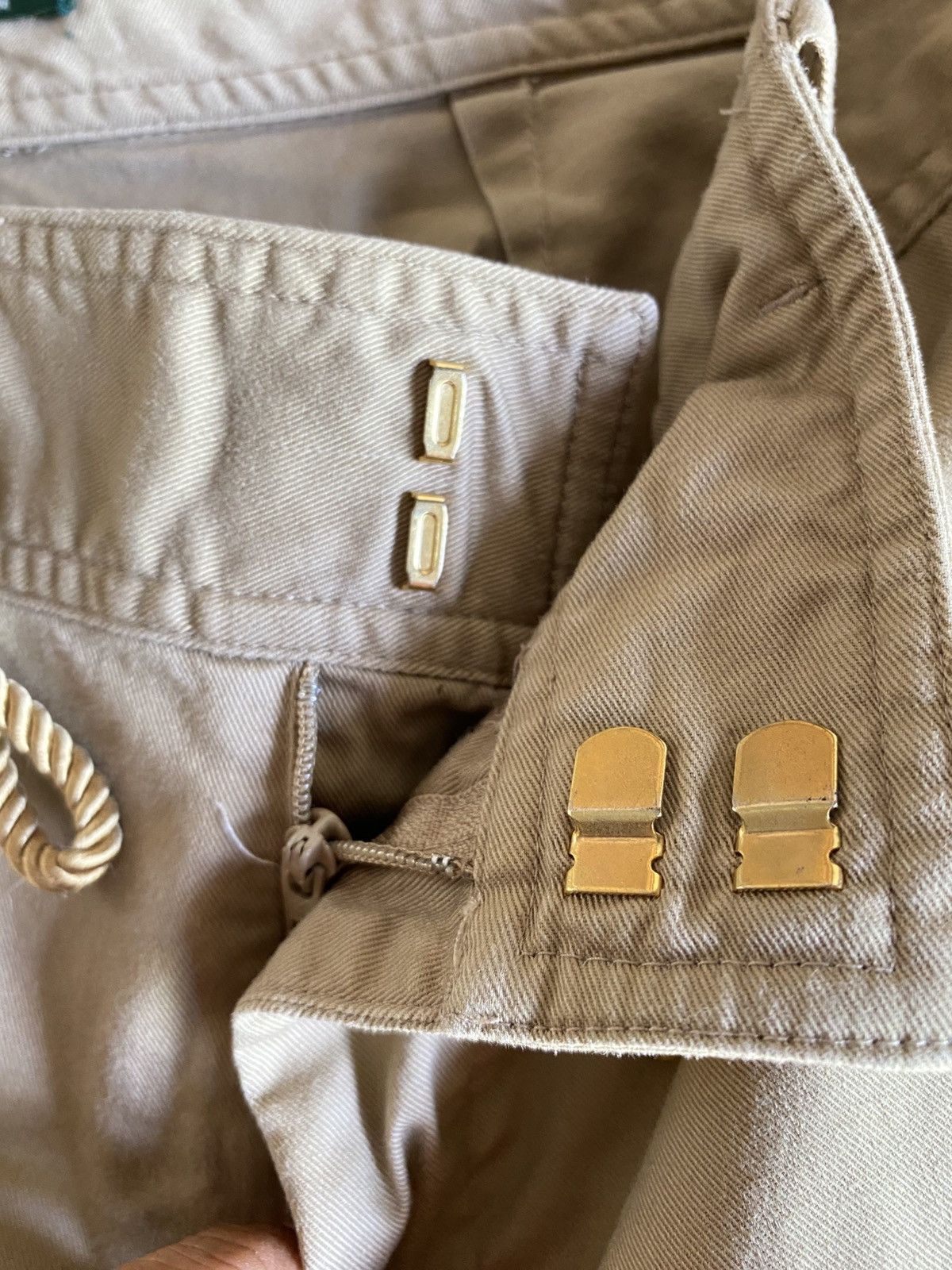 Ralph Lauren LAUREN RALPH Beige Tailored Shorts with Gold Rope Belt Size 36" / US 14 / IT 50 - 13 Thumbnail