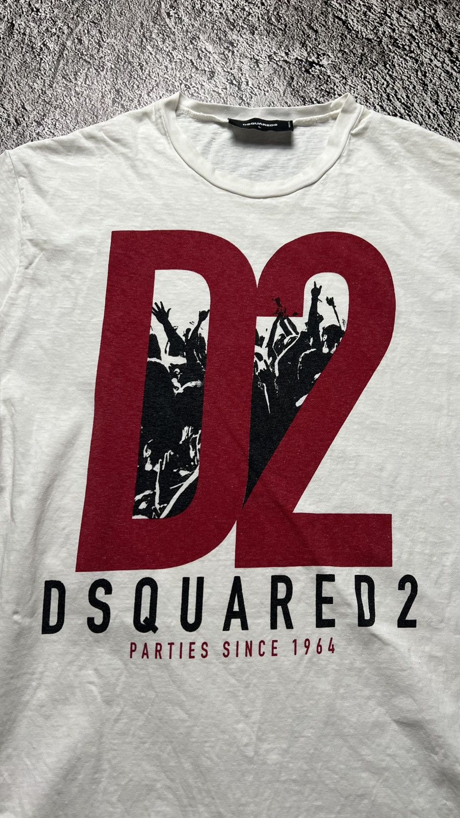 Dsquared2 Dsquared 2 big logo D2 parties since 1964 t shirt Size US L / EU 52-54 / 3 - 3 Thumbnail
