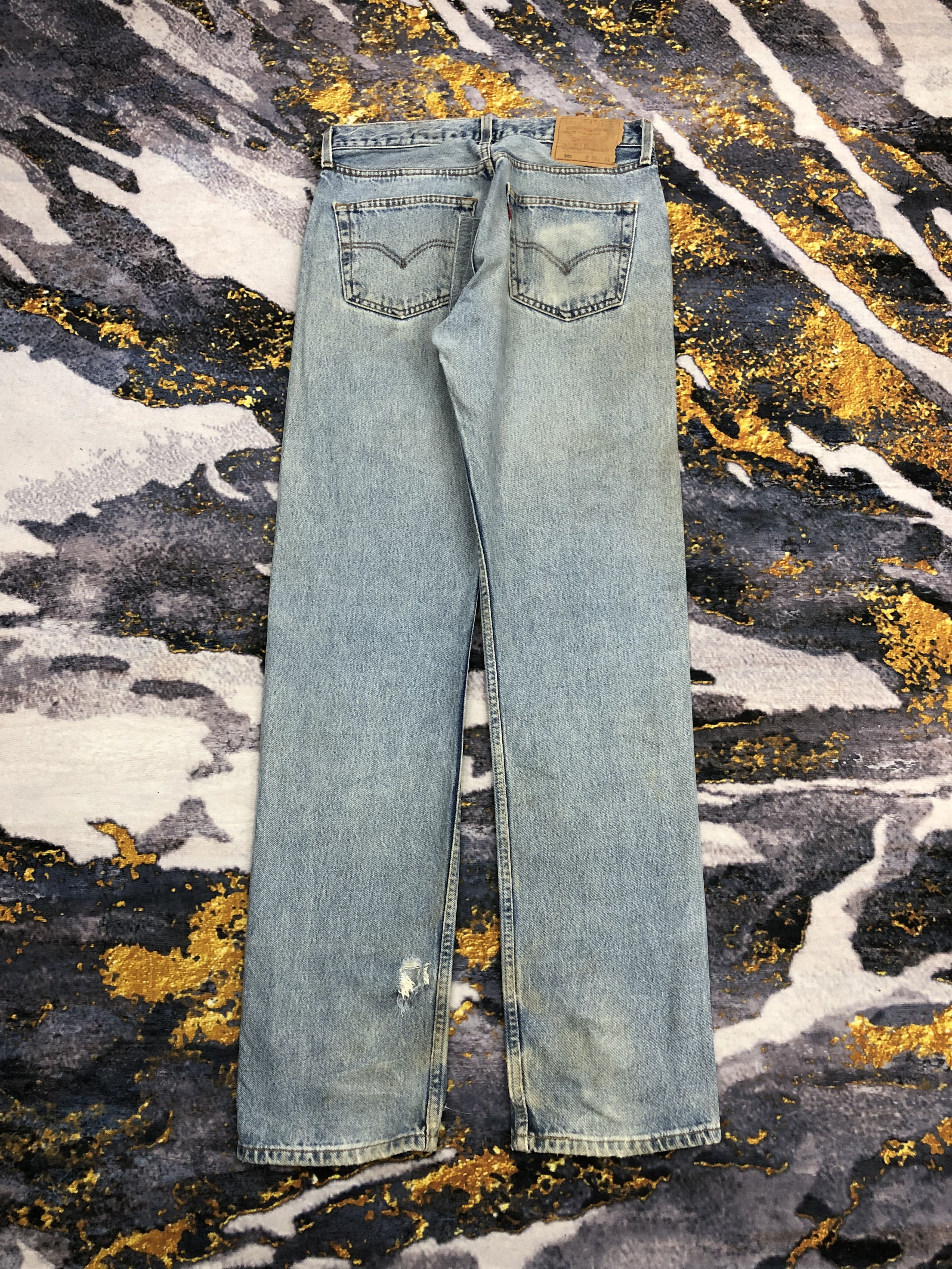 Levi's Vintage Levis 501 Light Blue Button Fly Jeans DPP0051 Size US 31 - 3 Thumbnail