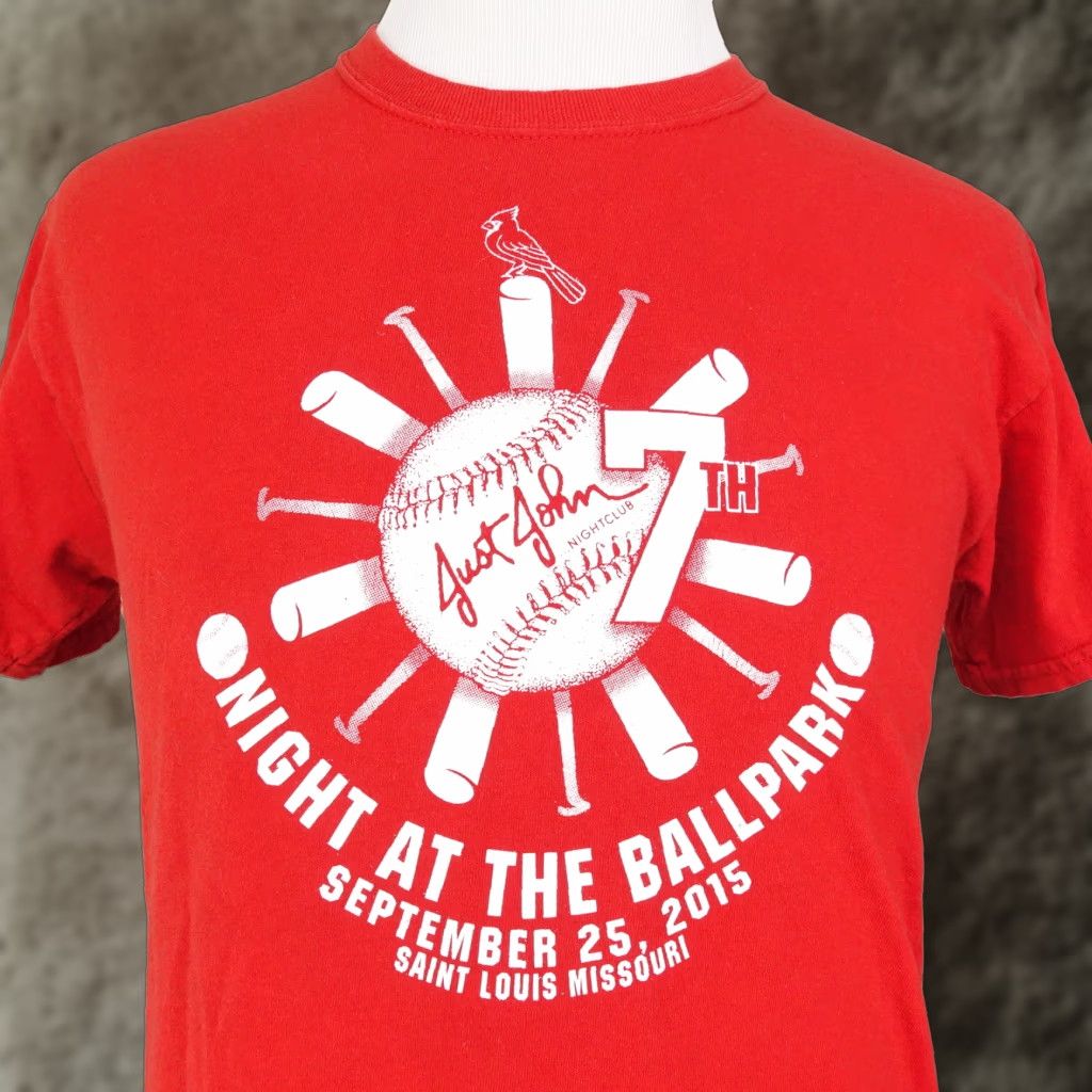 Vintage VINTAGE JUST JOHN Night Club T-Shirt Adult Medium Red Solid 90s Unisex Size US M / EU 48-50 / 2 - 1 Thumbnail