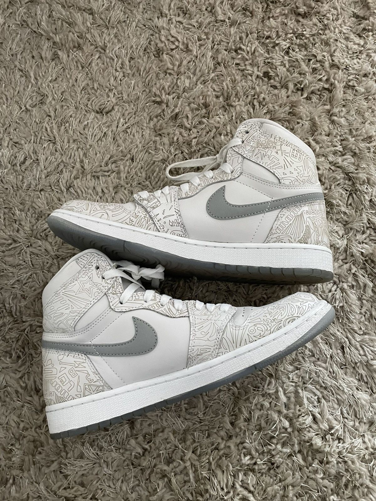Jordan Brand Jordan 1 Laser Size US 9.5 / EU 42-43 - 3 Thumbnail