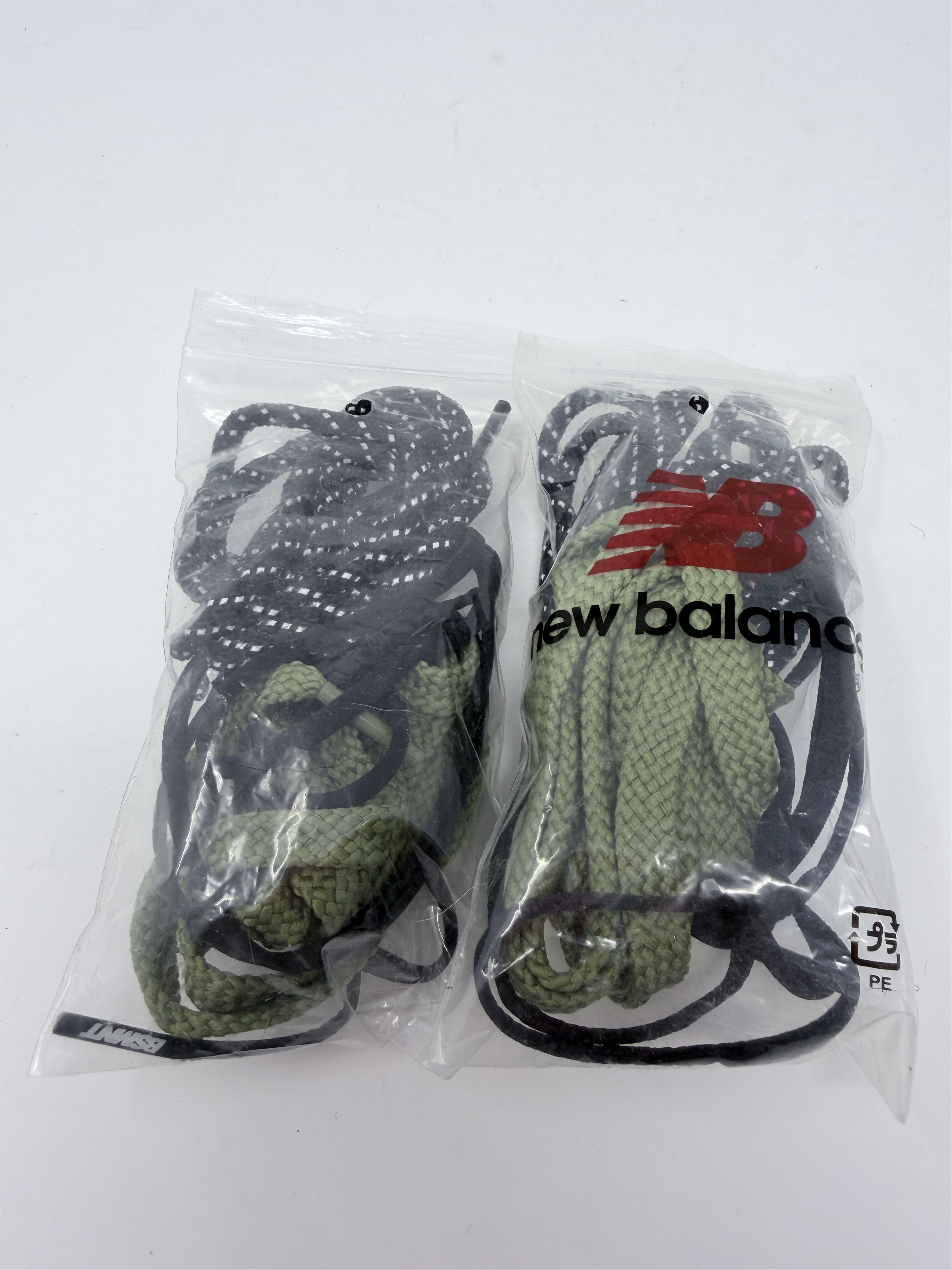 New Balance × The Basement BSMNT New Balance 2002R Moss Green Basement Size US 11.5 / EU 44-45 - 10 Thumbnail