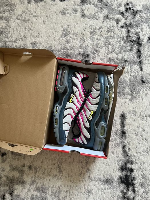 pink teal and purple air max