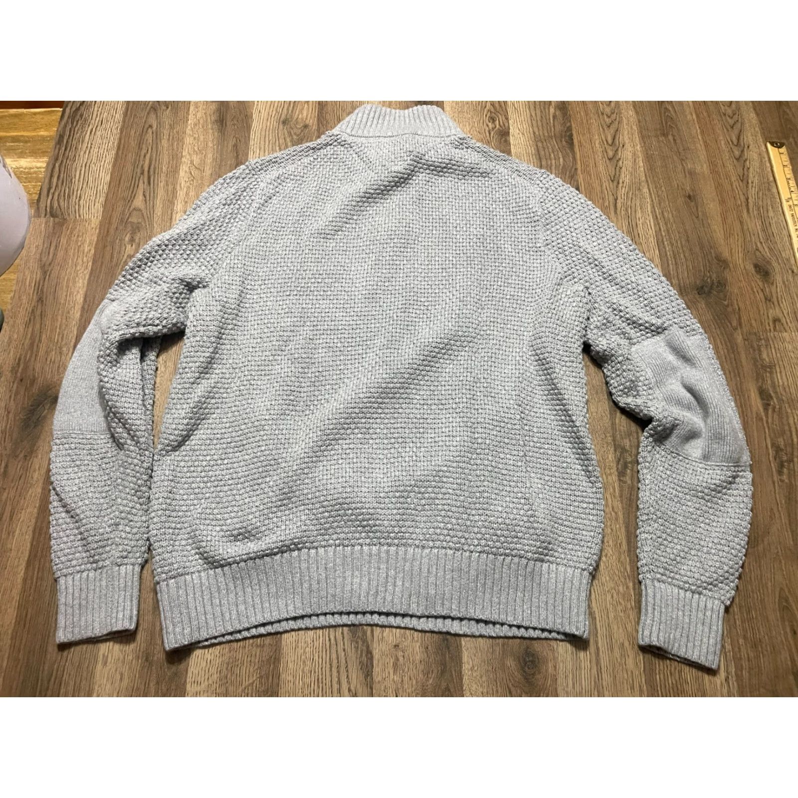 Tommy Hilfiger Tommy Hilfiger Sweater Men's XL Gray 1/4 Button Knit Pullover Cardigan Not Cardigan? Size US XL / EU 56 / 4 - 2 Thumbnail
