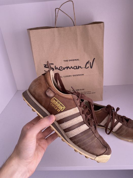 adidas chile 62 sneaker