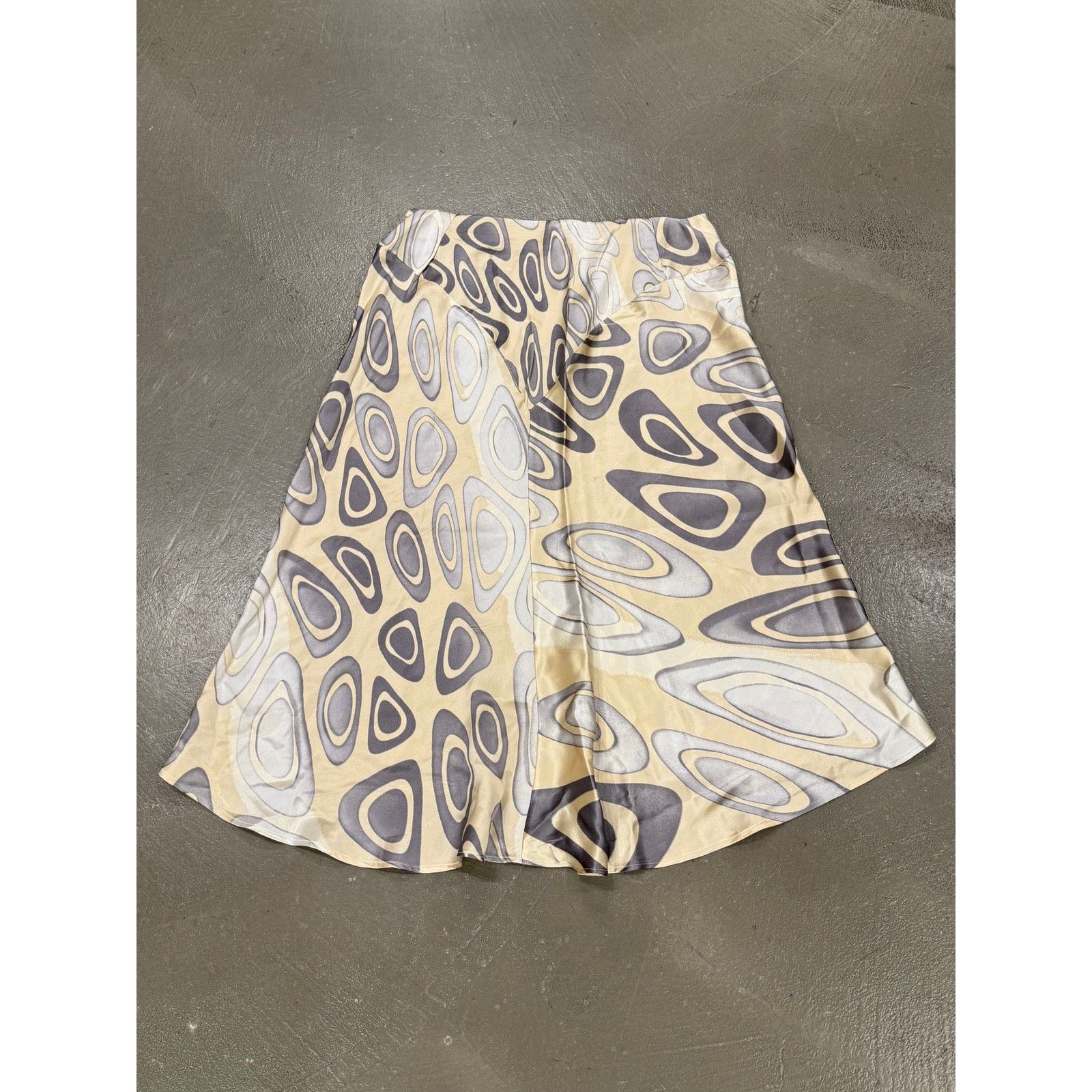Roberto Cavalli 2001 Roberto Cavalli silk skirt Size 27" / US 4 / IT 40 - 2 Thumbnail