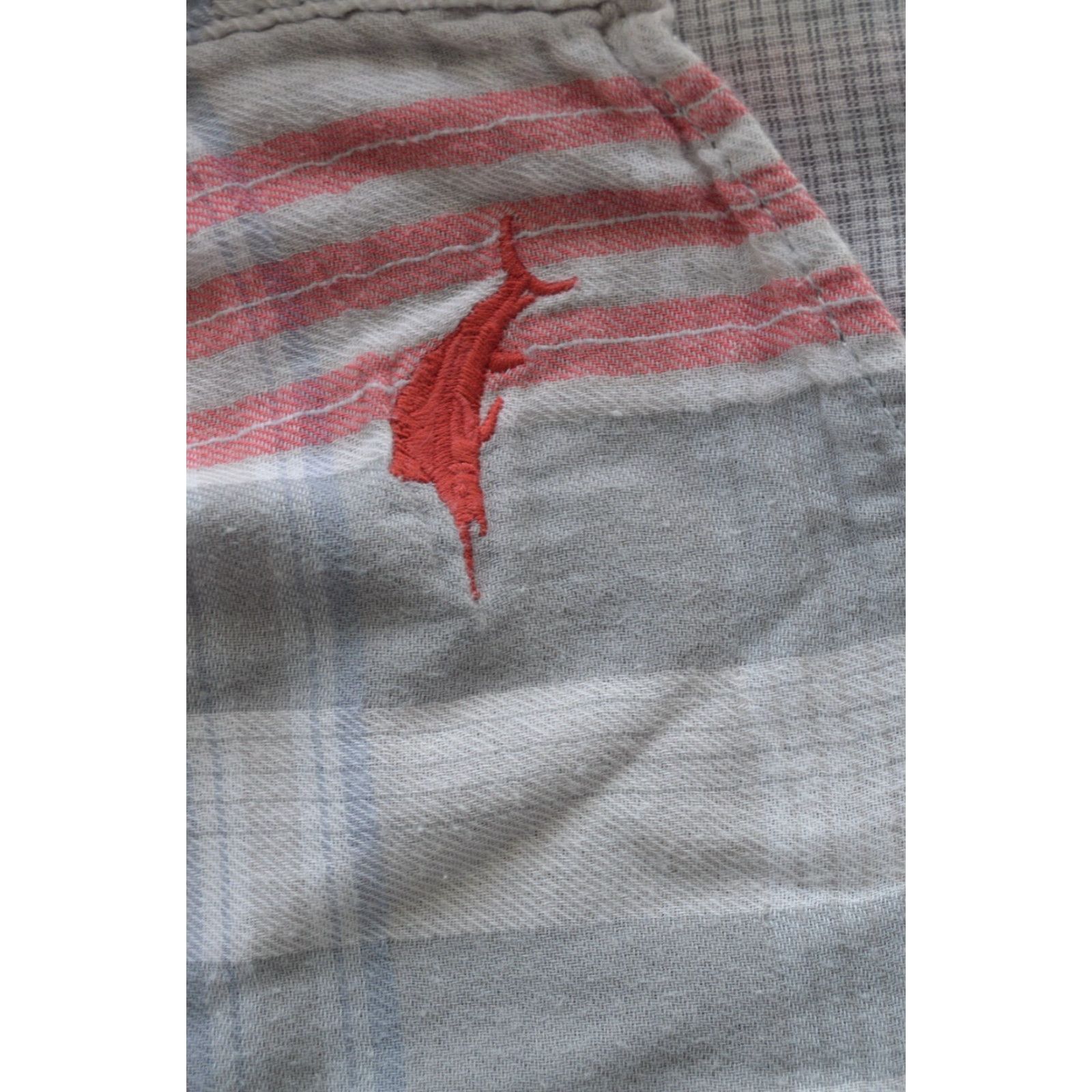 Tommy Bahama Tommy Bahama Shirt Men's Large Flannel Long Sleeve Button-Up Pink Grey Casual Plaid Pocketed Beach 90s Mens Manufactured Folded Crew? Size US L / EU 52-54 / 3 - 6 Thumbnail