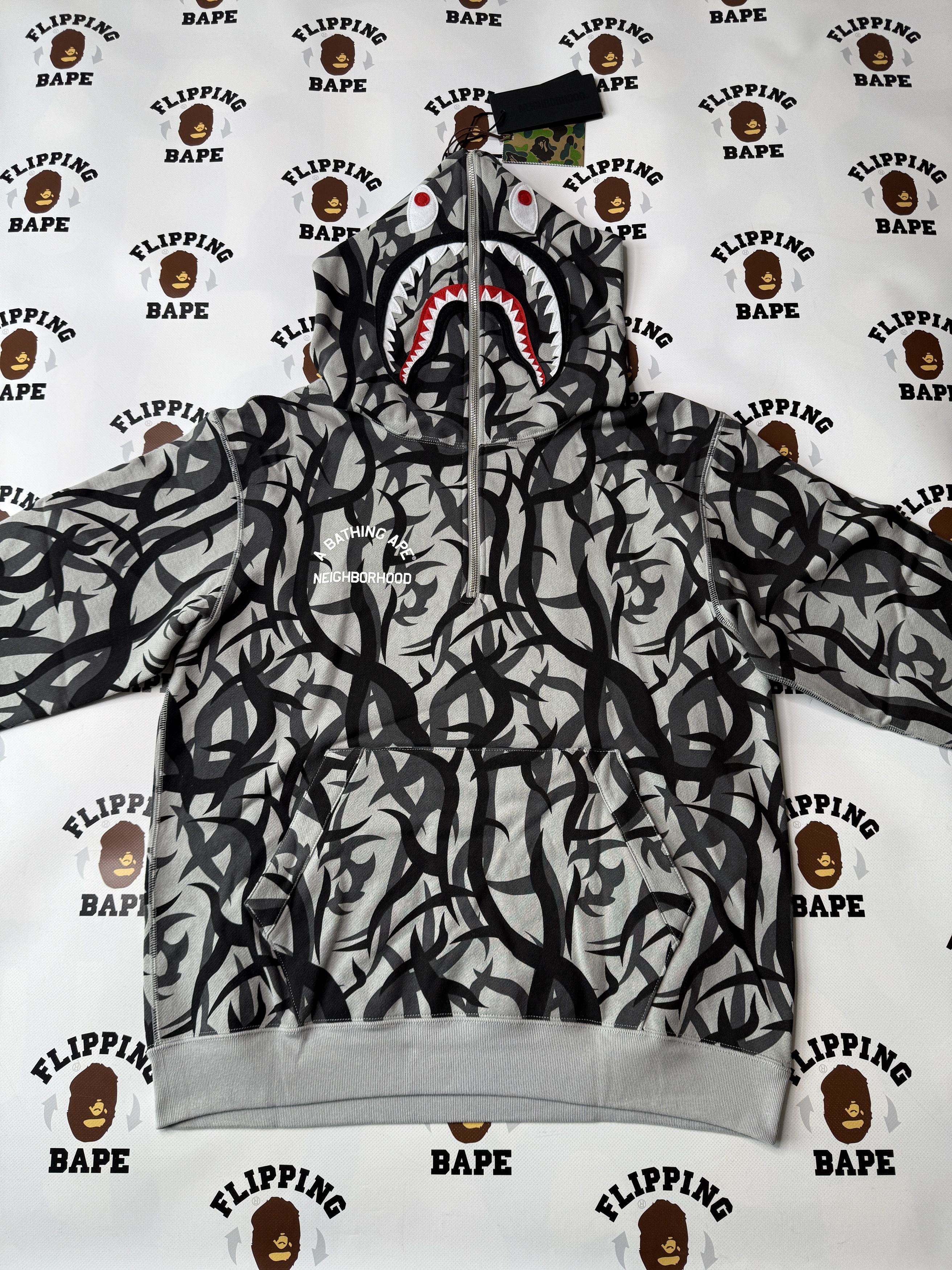 Bape × Neighborhood BAPE X NBHD TRIAL CAMO TWO FACE HALF ZIP PULLOVER HOODIE Size US M / EU 48-50 / 2 - 7 Thumbnail