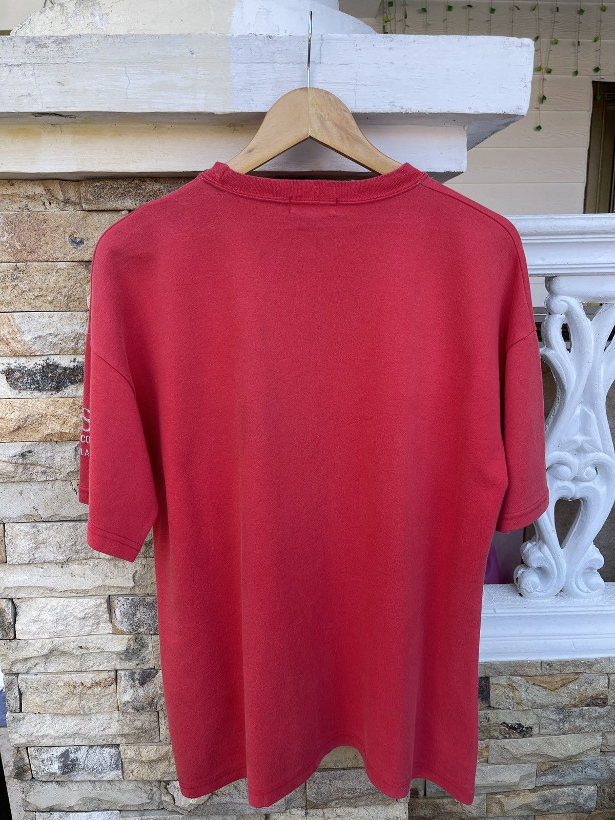 Versace Last Drop🔥Rare🔥Vintage VERSACE Red Designer T-Shirt Size US L / EU 52-54 / 3 - 3 Thumbnail