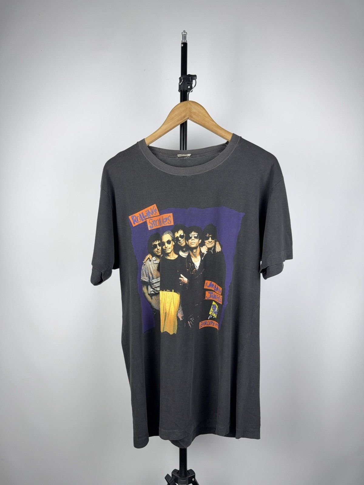 Band Tees × The Rolling Stones × Vintage Vintage 90's Faded The Rolling Stones 1990 Tour T-shirt Size US L / EU 52-54 / 3 - 1 Thumbnail