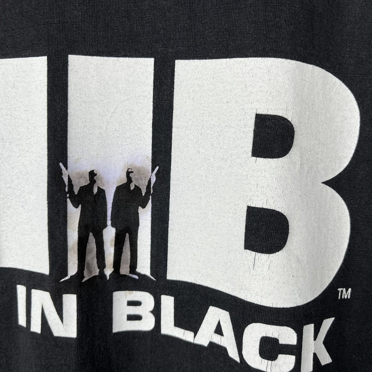 Vintage Vintage Men In Black promo movie Ray Ban T Shirt 90’s Size US L / EU 52-54 / 3 - 5 Thumbnail