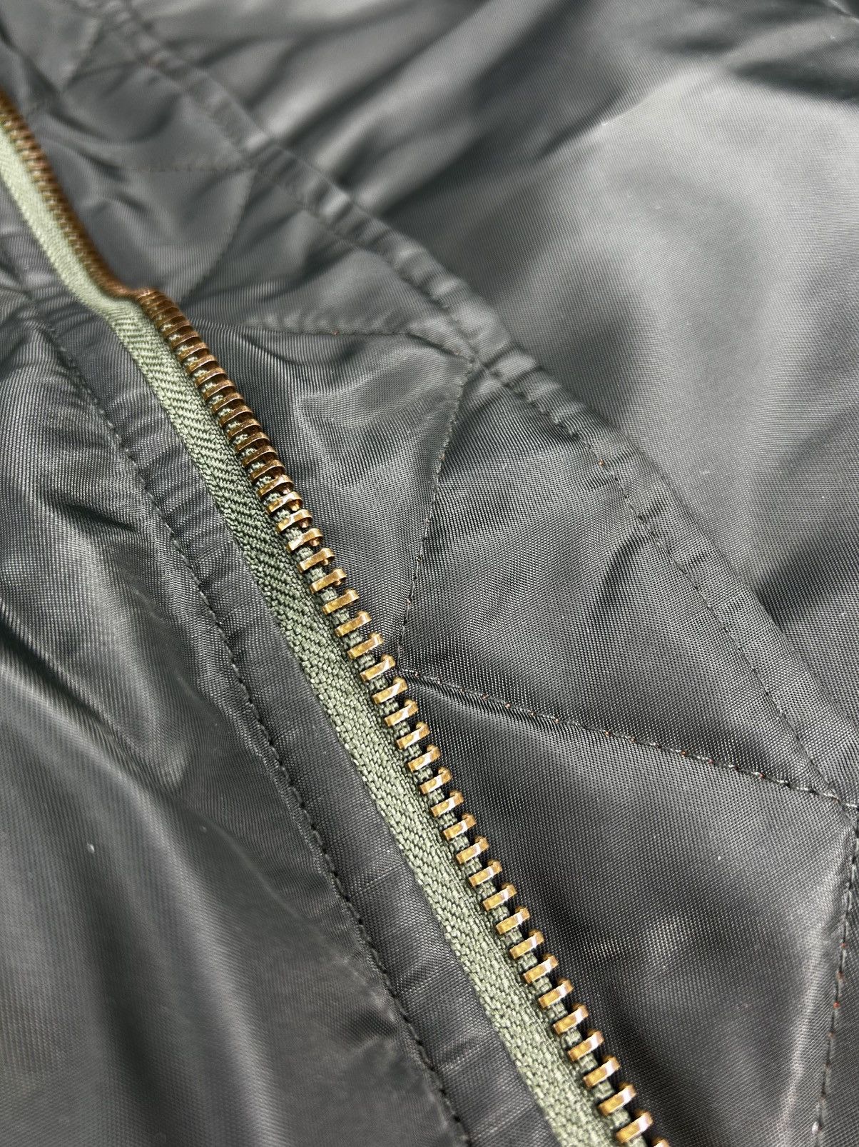 Other R-12 Bomber Jacket Heavyweight Size US L / EU 52-54 / 3 - 5 Thumbnail