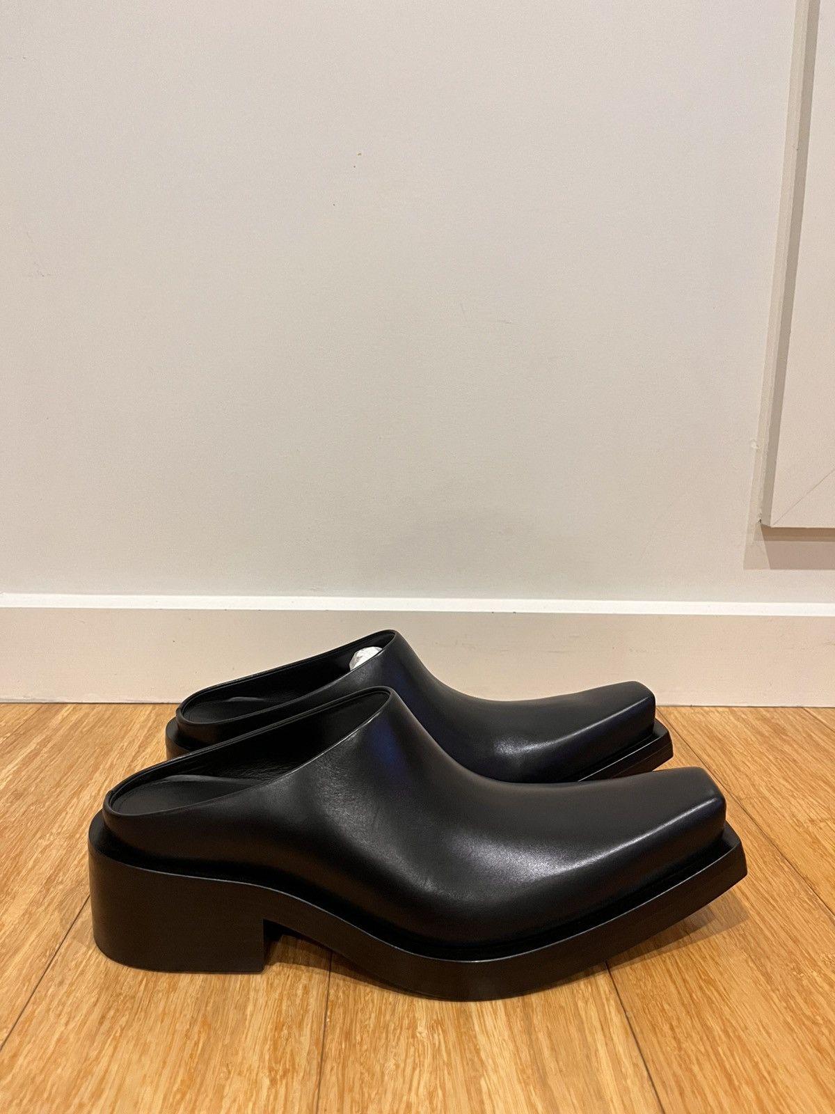 靴 balenciaga santiago mule Balenciaga Santiago Harness Mules Ankle Boots Size 44 Black