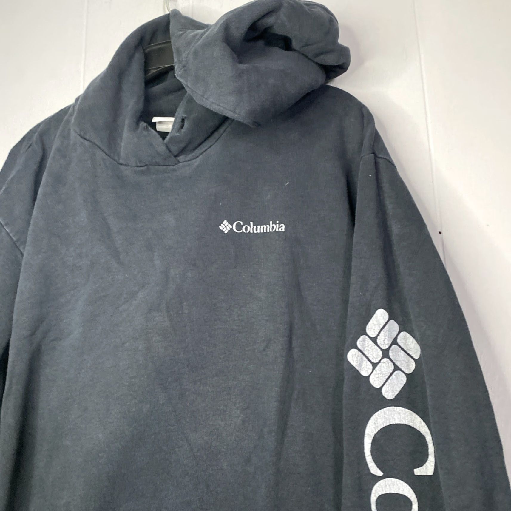 Vintage Columbia Hoodie Mens 2XL Tall Black Pullover Boxy Hiking Nature Grunge 90s Boxy Big & Tall Mens XXL Black Hiking Nature Columbia Hoodie Size US XXL / EU 58 / 5 - 2 Thumbnail