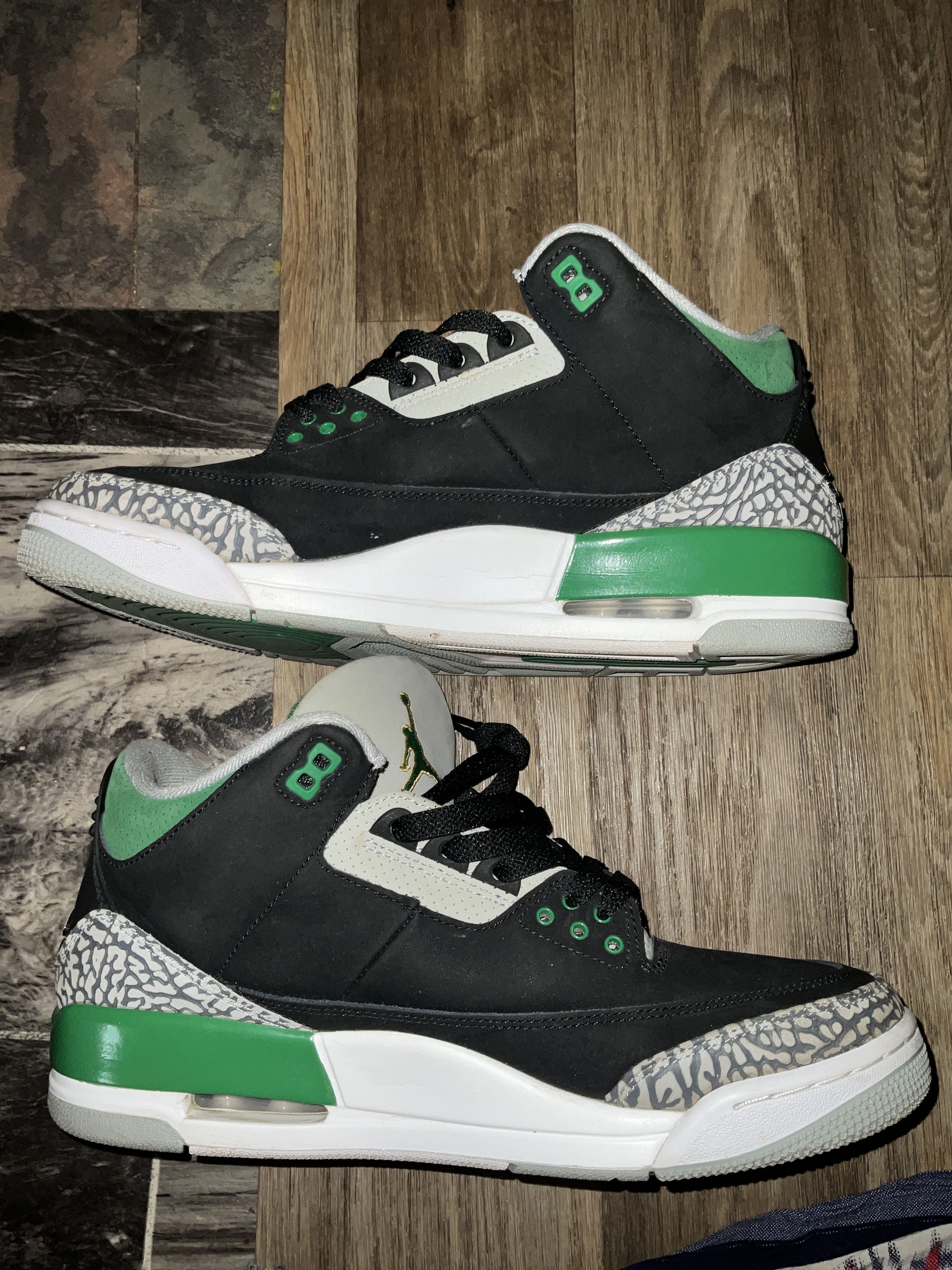Jordan Brand Pine Green Size US 10 / EU 43 - 3 Thumbnail