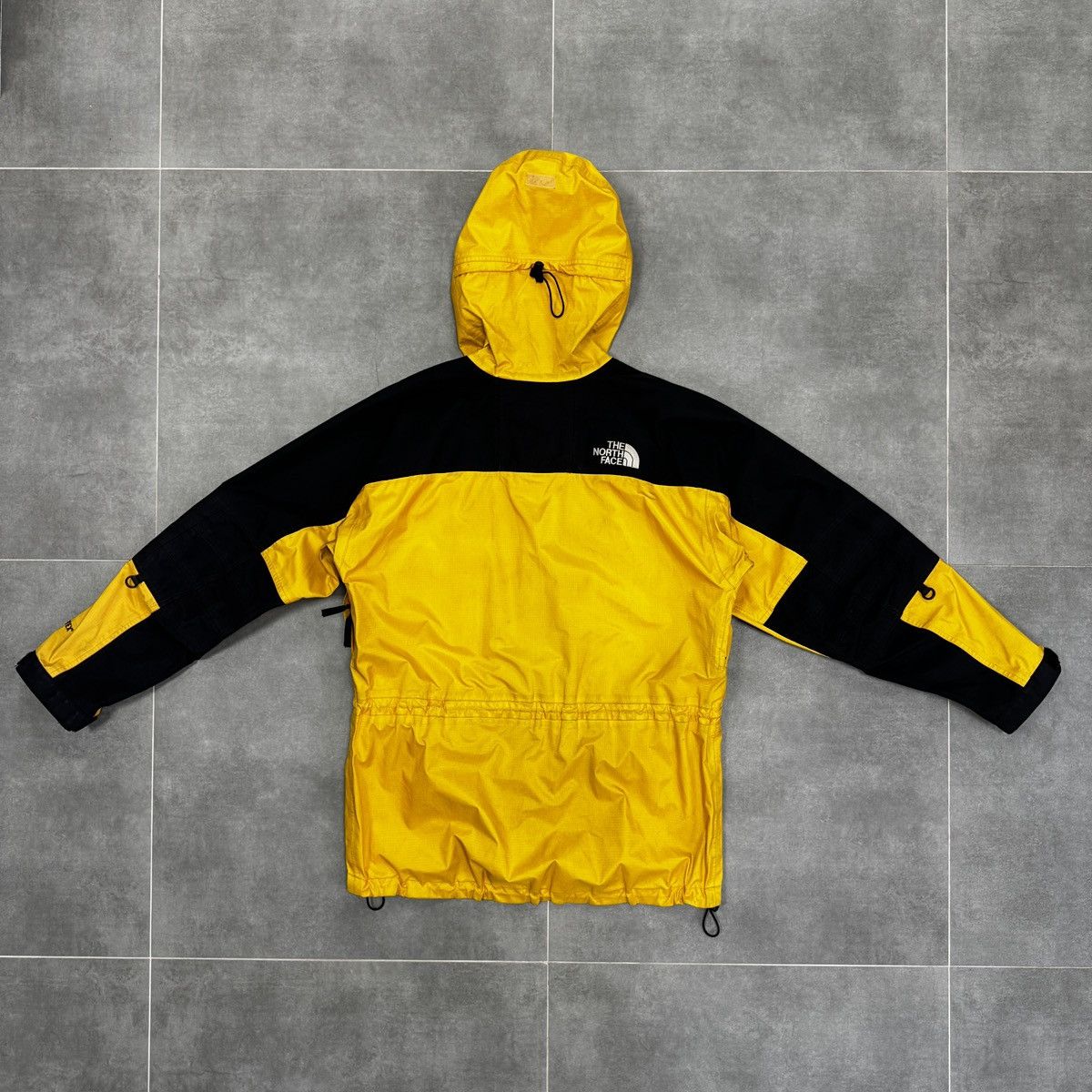 The North Face Vintage The North Face TNF Gore-Tex Raincoat Jacket 90s Size US L / EU 52-54 / 3 - 21 Thumbnail