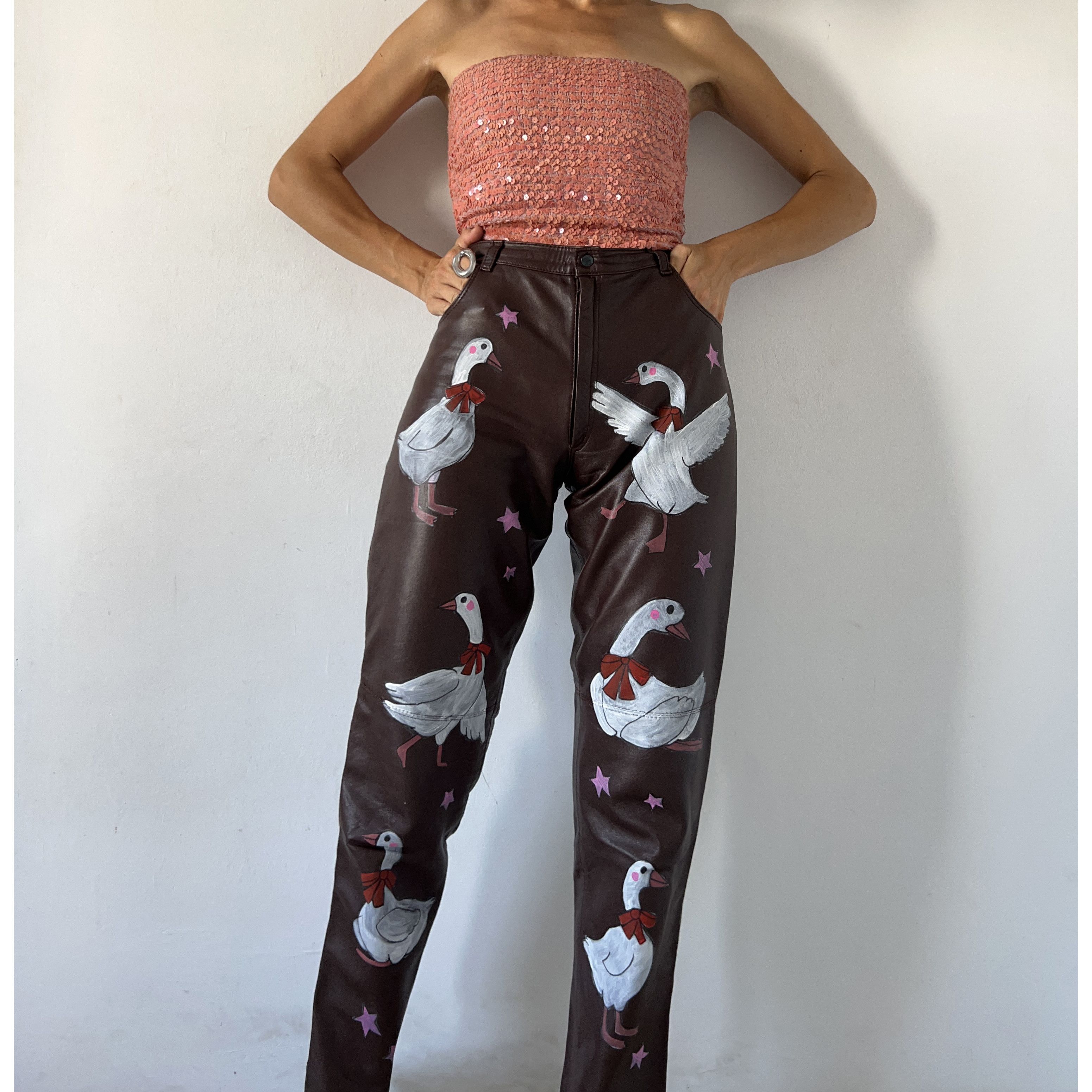 Custommade Hand-Painted Vintage Leather Trousers: Silly Goose Size 27" / US 4 / IT 40 - 6 Thumbnail