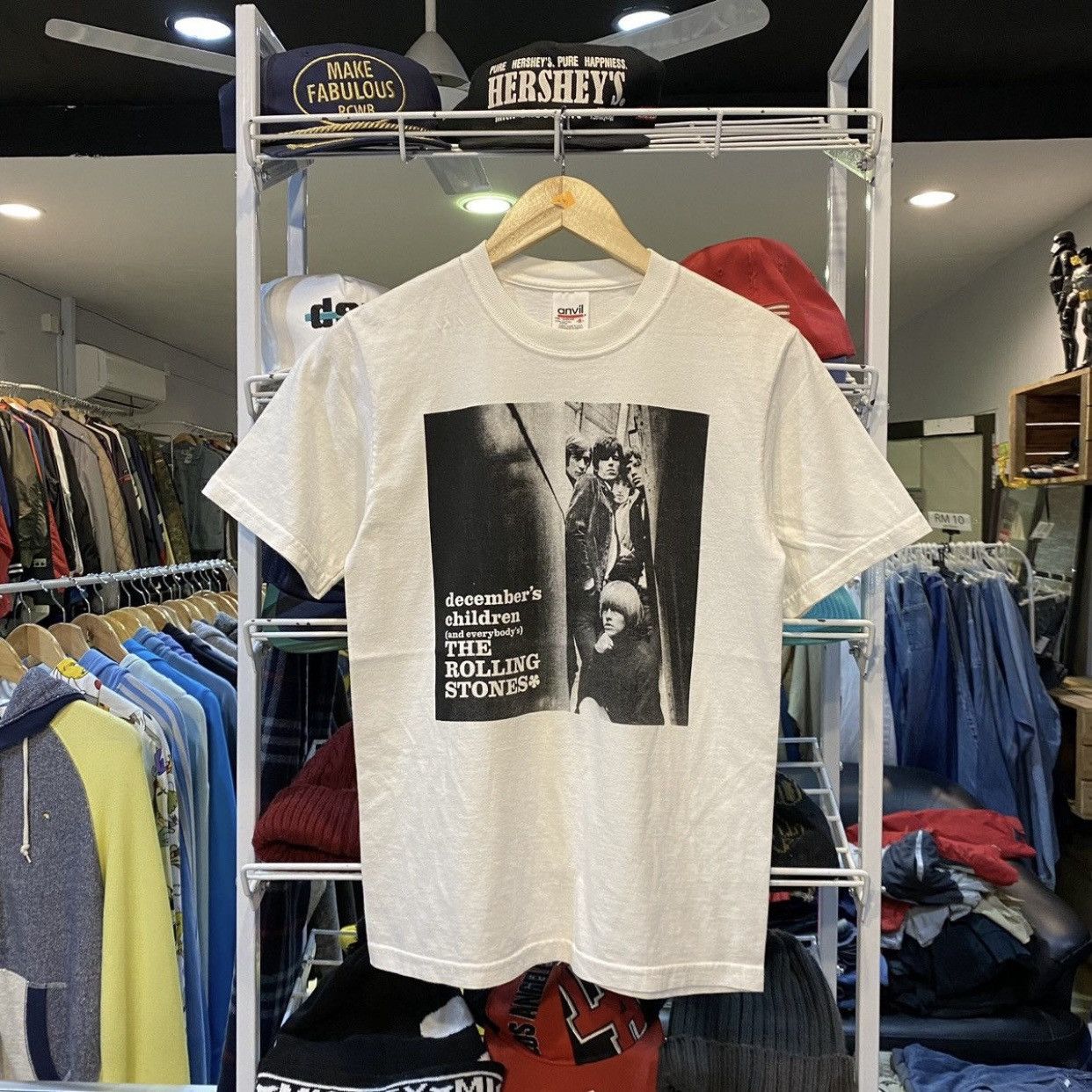 The Rolling Stones VINTAGE The Rolling Stones "December's Children" Tee Size US S / EU 44-46 / 1 - 1 Thumbnail