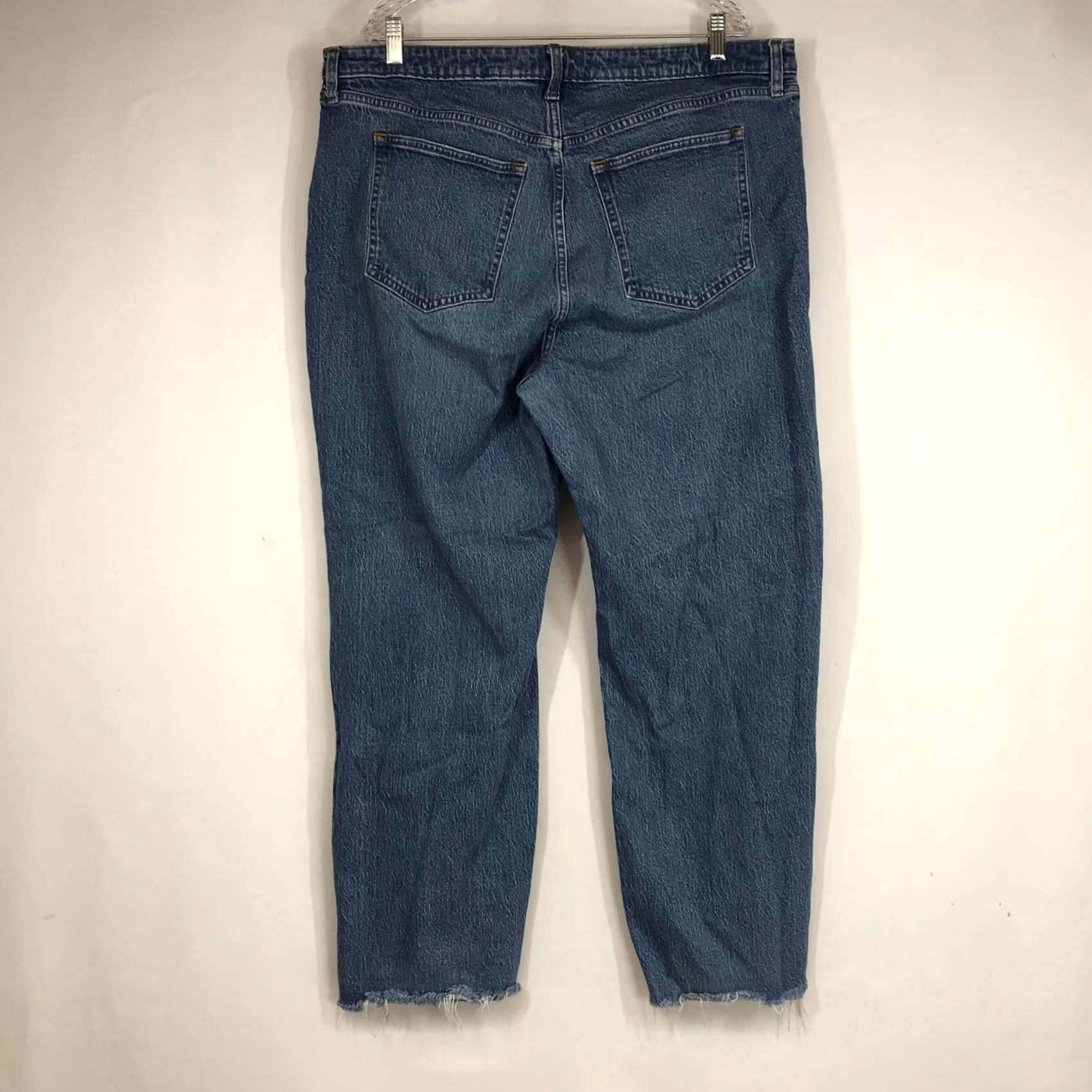 Abercrombie & Fitch VINTAGE Abercrombie & Fitch Curve Love The ’90s Relaxed Jean High Rise 20W Medium Wash Womens Jeans Distressed 5-Pocket Size 42" / US 20 - 4 Thumbnail
