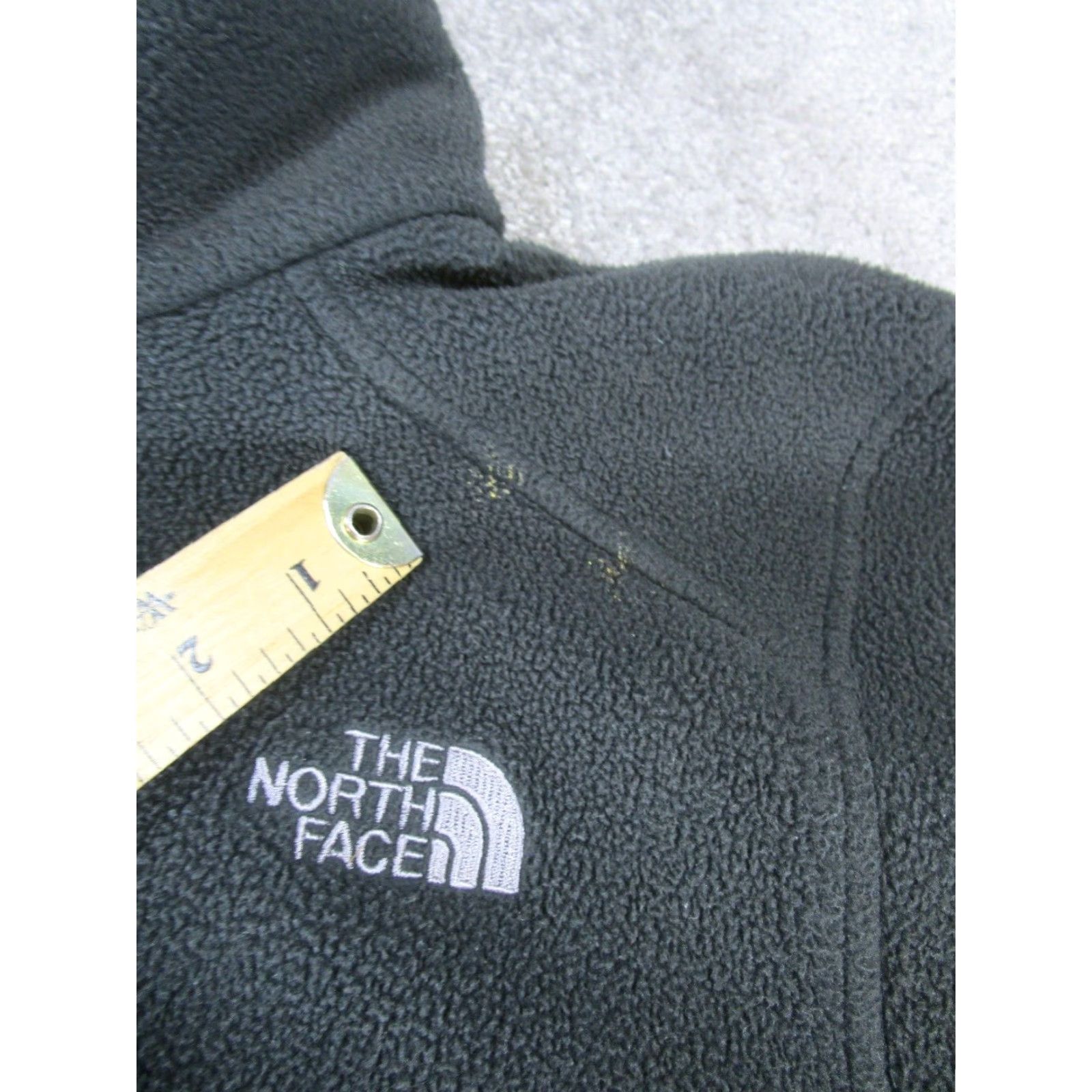 The North Face The North Face Jacket Mens Small Black Fleece Windbreaker Mid-Length Standing Collar Regular Fit - Sportswear For Hiking Running Walking Mens Size US S / EU 44-46 / 1 - 3 Thumbnail