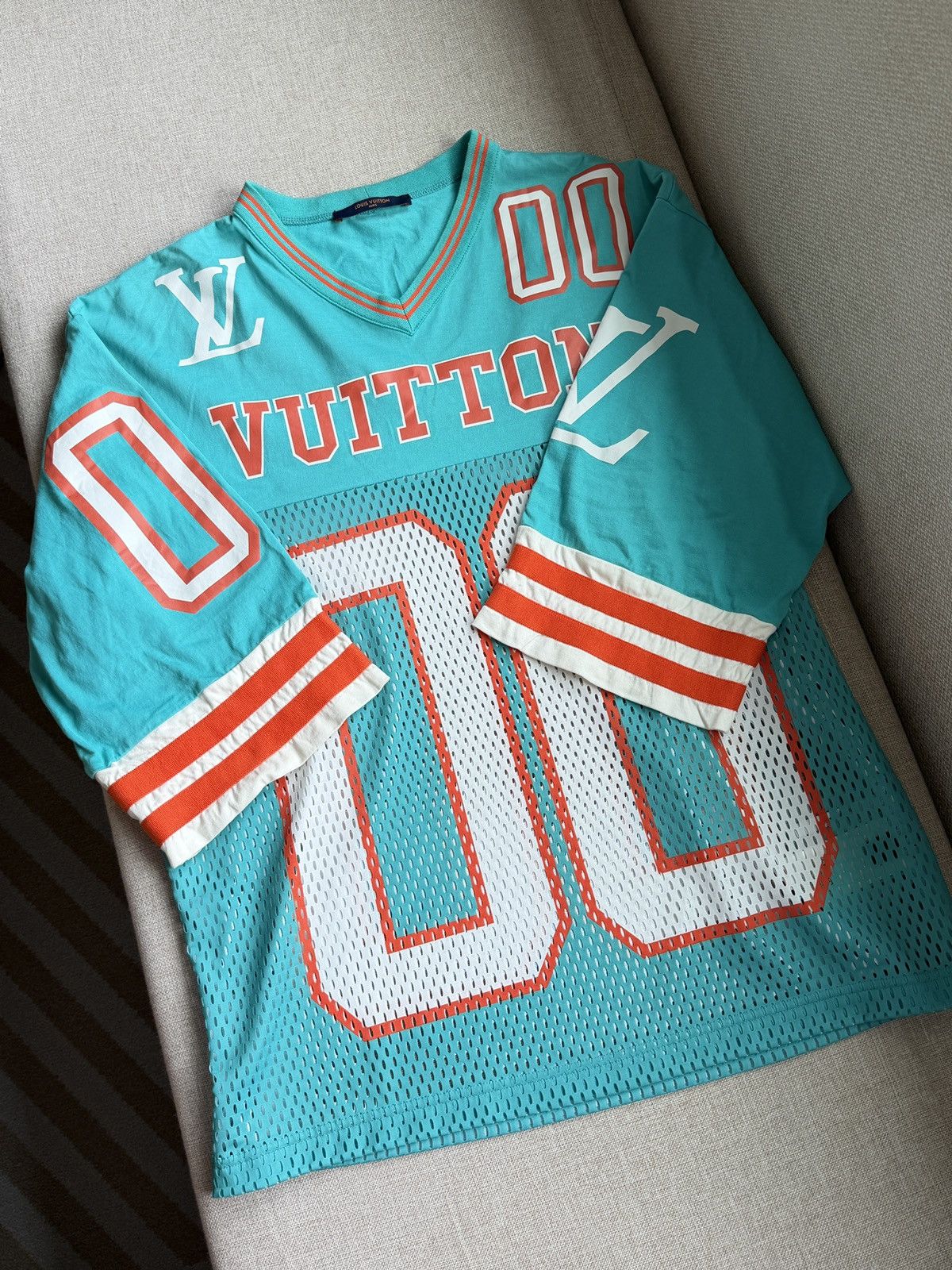 Louis Vuitton Louis Vuitton SS22 Hockey Jersey Tee Mint Green Size US L / EU 52-54 / 3 - 1 Thumbnail