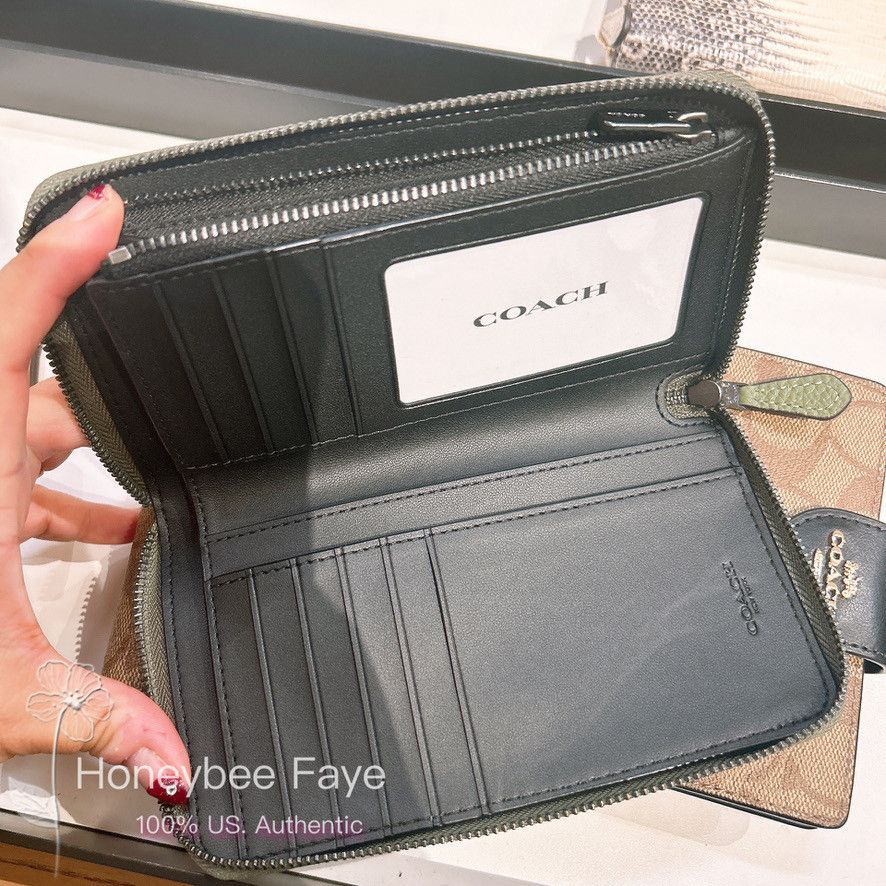 Coach Medium Id Zip Wallet C4124 Size ONE SIZE - 3 Thumbnail