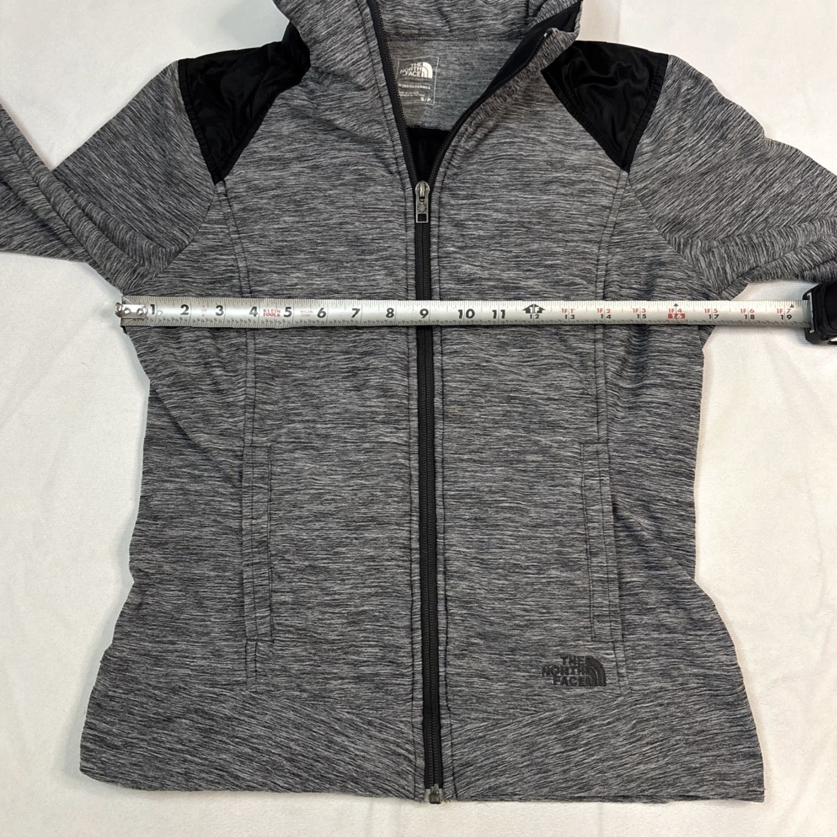 The North Face The North Face Soft Stretch Full Zip Insulated Jacket Womens Small Grey Black Size S / US 4 / IT 40 - 4 Thumbnail