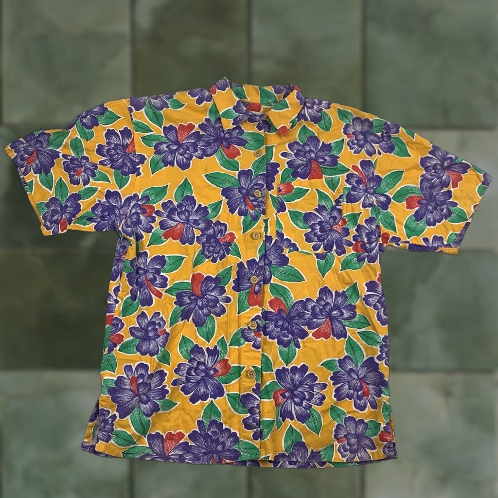 Vintage VINTAGE Mixed Blues Button-Up Shirt Womens M Short Sleeve Floral Yellow 90s Hawaiian Mens? Size M / US 6-8 / IT 42-44 - 1 Thumbnail