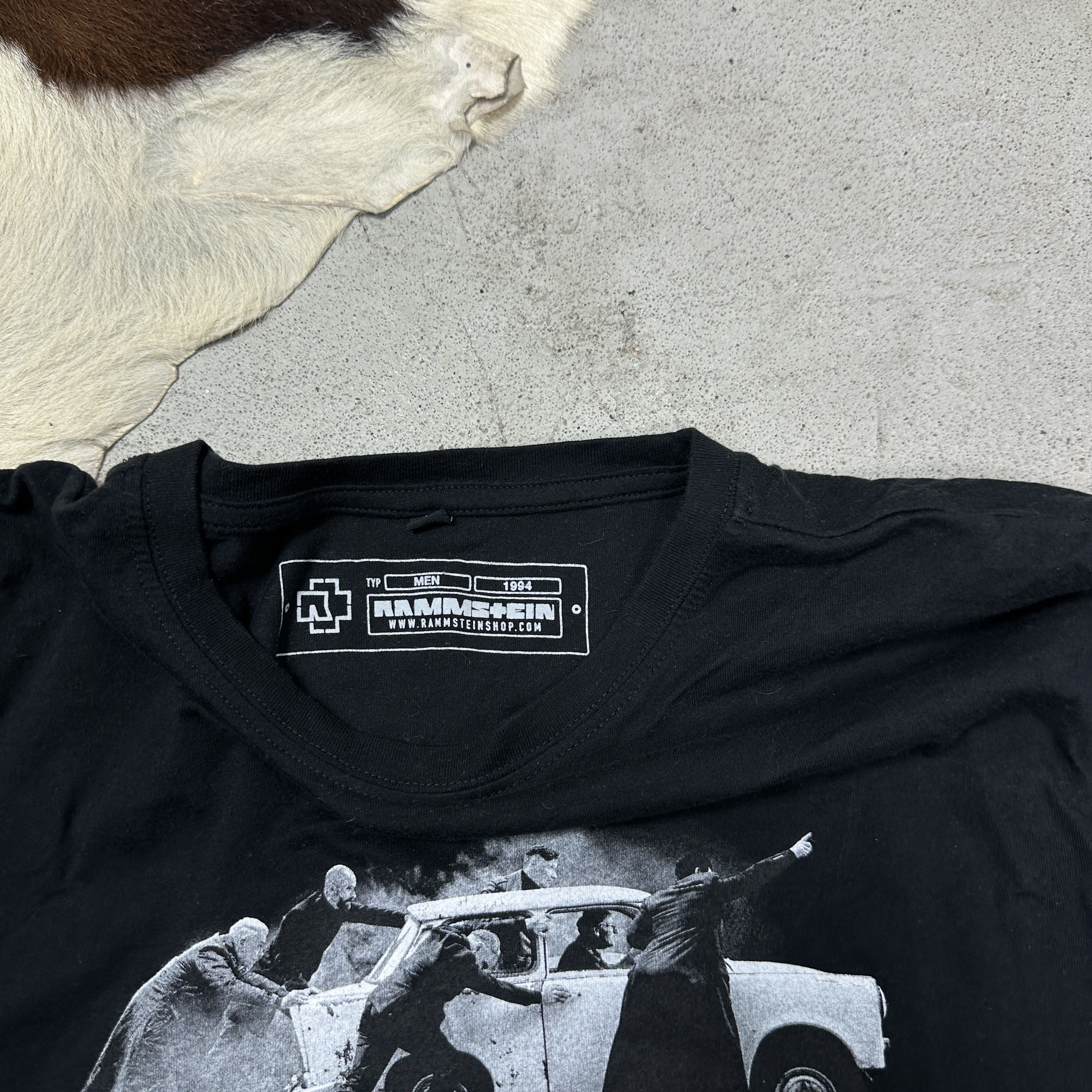 Vintage Vintage Metal Bandtee Rammstein T-shirt Y2K Size US M / EU 48-50 / 2 - 3 Thumbnail