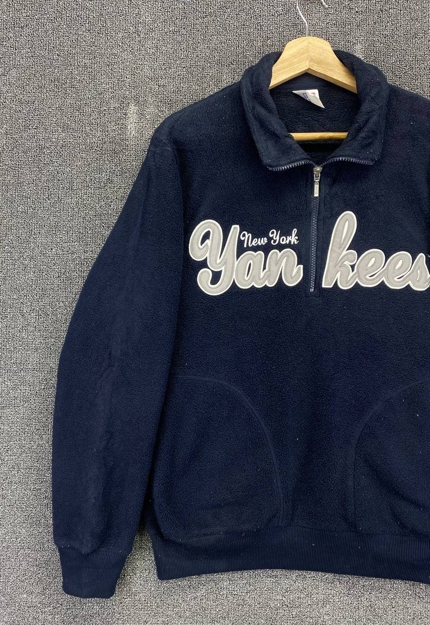 MLB Vintage MLB Yankees New York x Uniqlo Fleece Sweatshirt Size L / US 10 / IT 46 - 3 Thumbnail