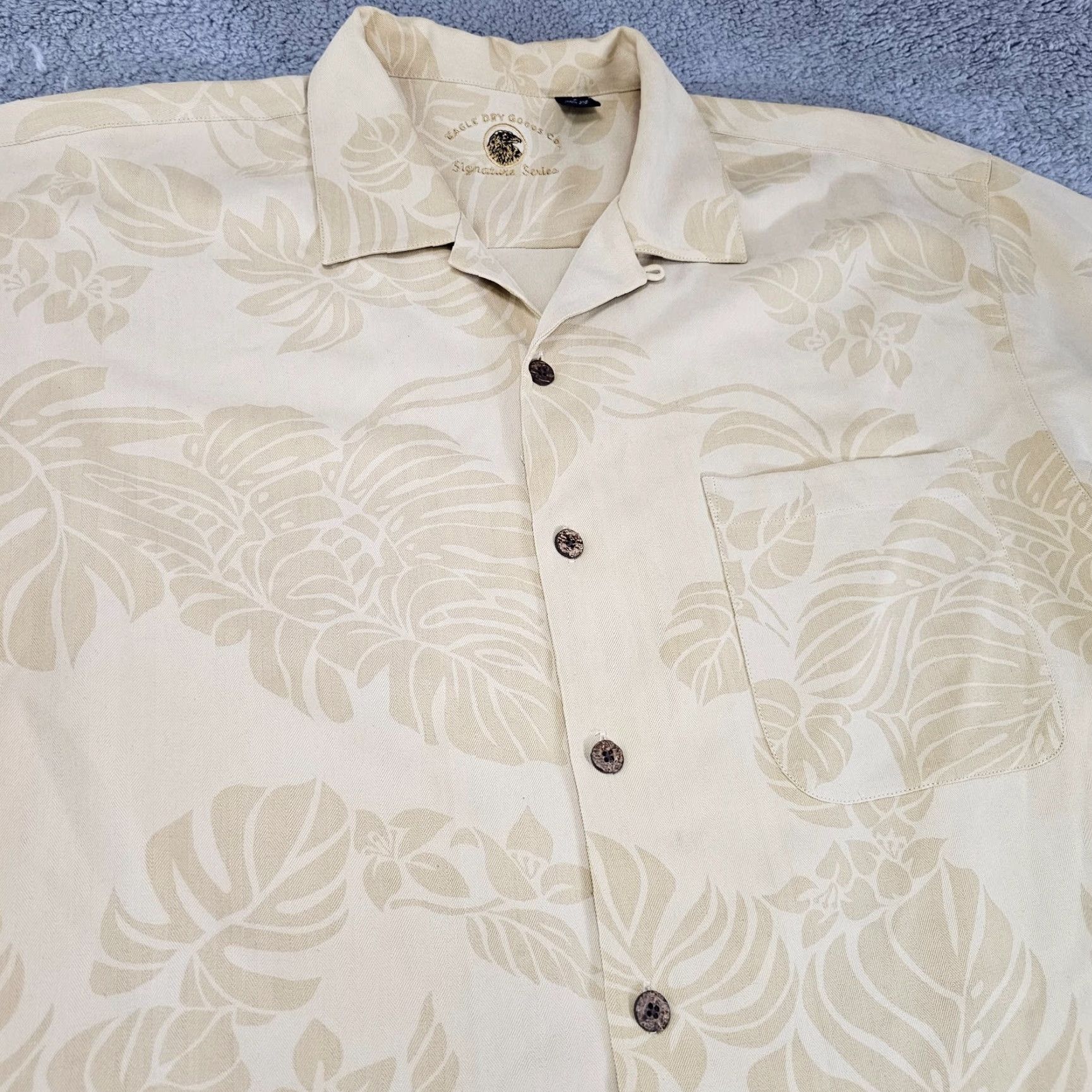Vintage Eagle Dry Goods Shirt Mens Large Khaki Floral Print Silk Camp Hawaiian Relax Size US L / EU 52-54 / 3 - 2 Thumbnail
