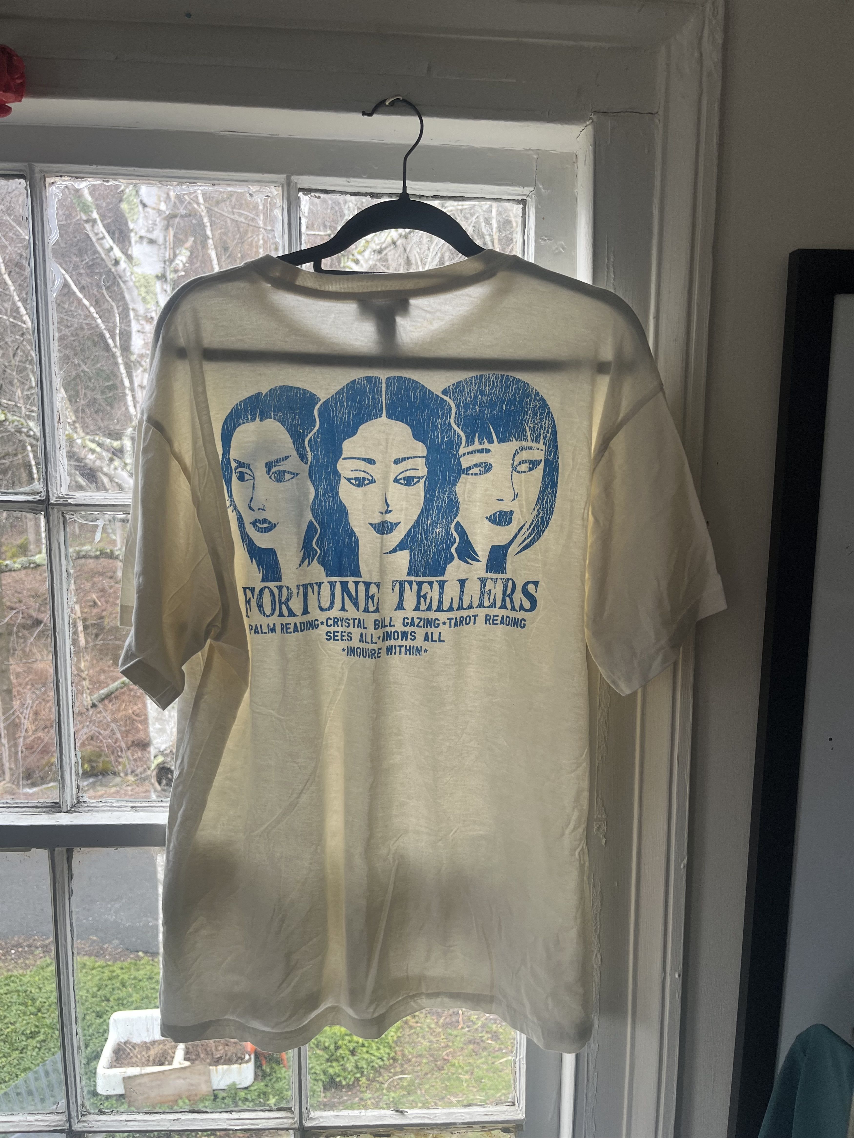 Forever 21 Fortune Tellers Tee Size US L / EU 52-54 / 3 - 1 Thumbnail