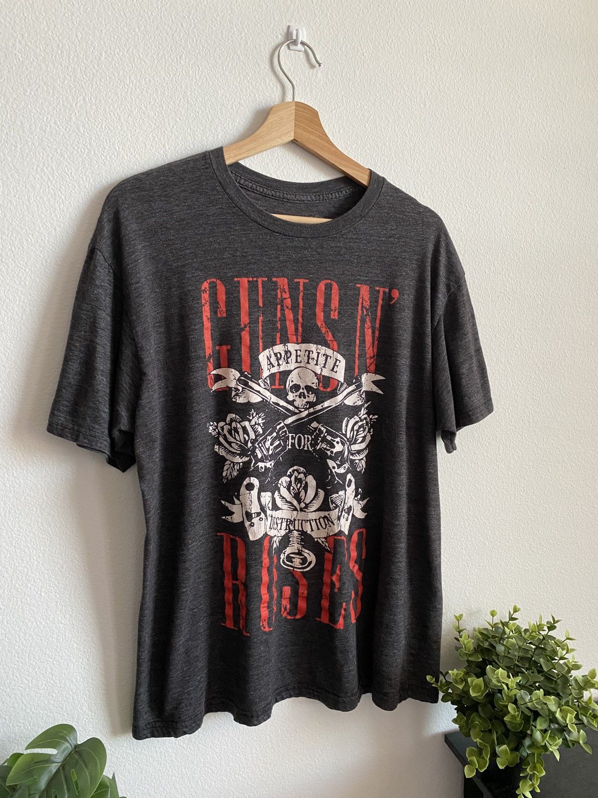 Guns N' Roses Guns N Roses Band Tee Size US XL / EU 56 / 4 - 2 Thumbnail