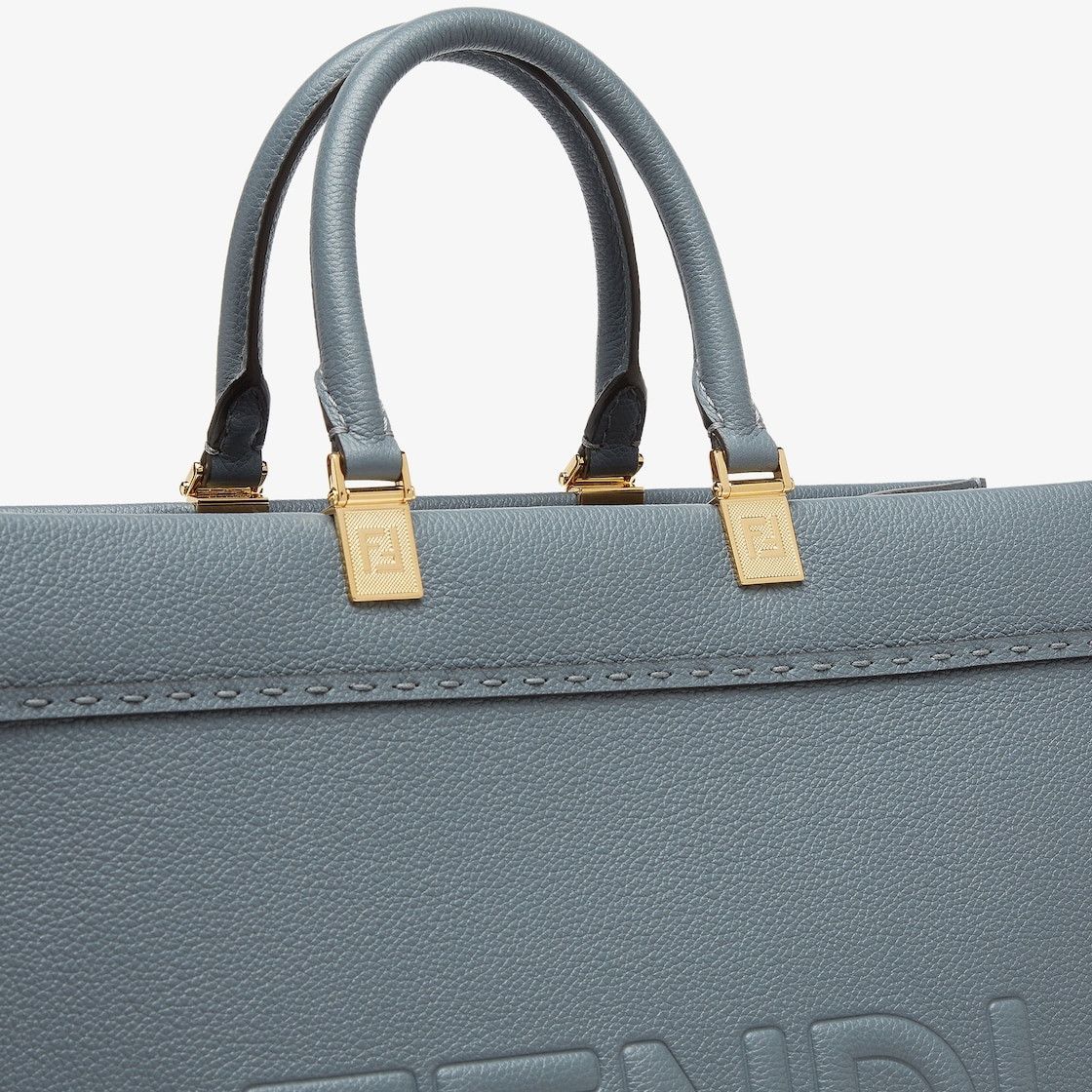 Fendi o1s1wg110925 Size: OS/Fendi Sunshine Medium in Grey Size ONE SIZE - 5 Thumbnail