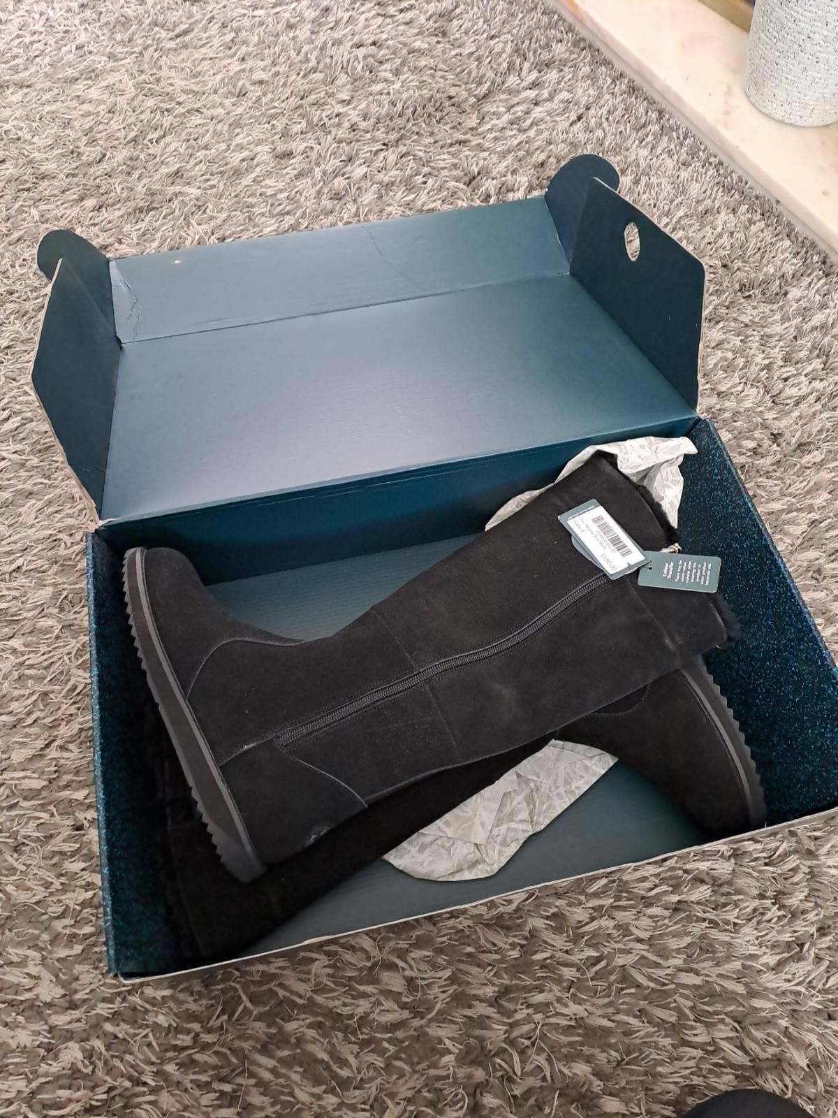 Other EMU Australia Moonta Black Suede Fur and Sheepskin UK size 4 Size US 6 / IT 36 - 1 Thumbnail