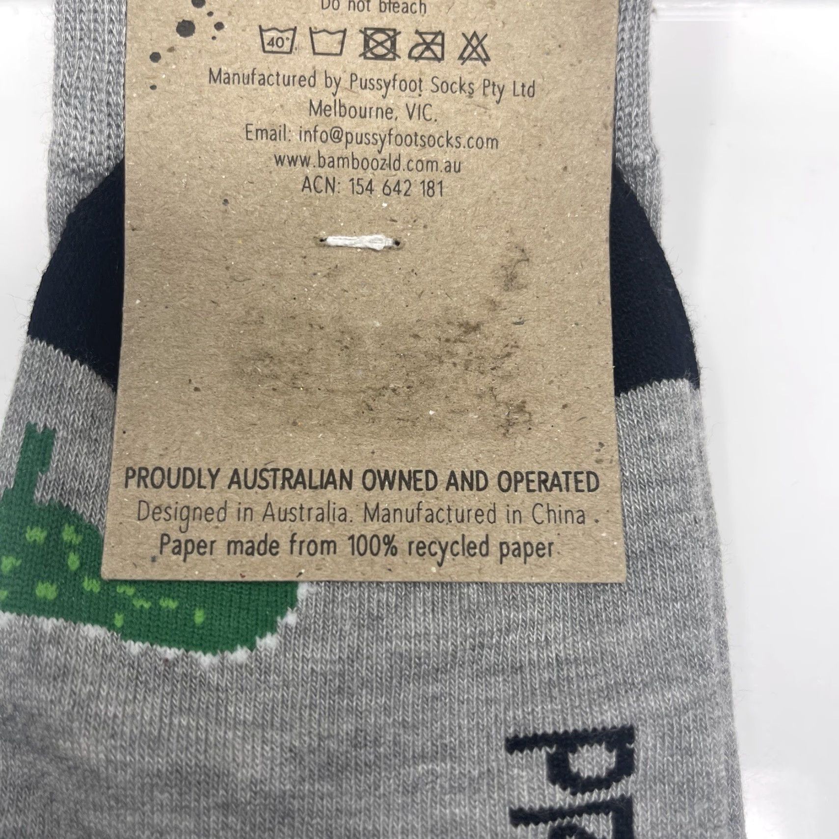 Vintage Bamboozld Socks Alligator Gray Green Mens 7-11 Sustainable Fiber New Preppy Adult Large Socks Mid Calf Gray All Seasons Mens Size ONE SIZE - 4 Thumbnail