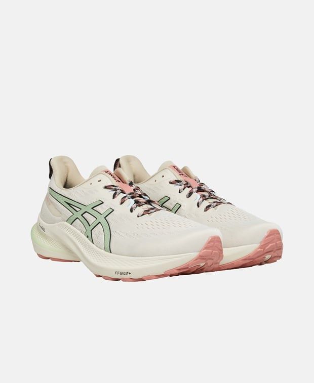 Asics Gt-2000 12 Tr Running Shoes in White, Women's