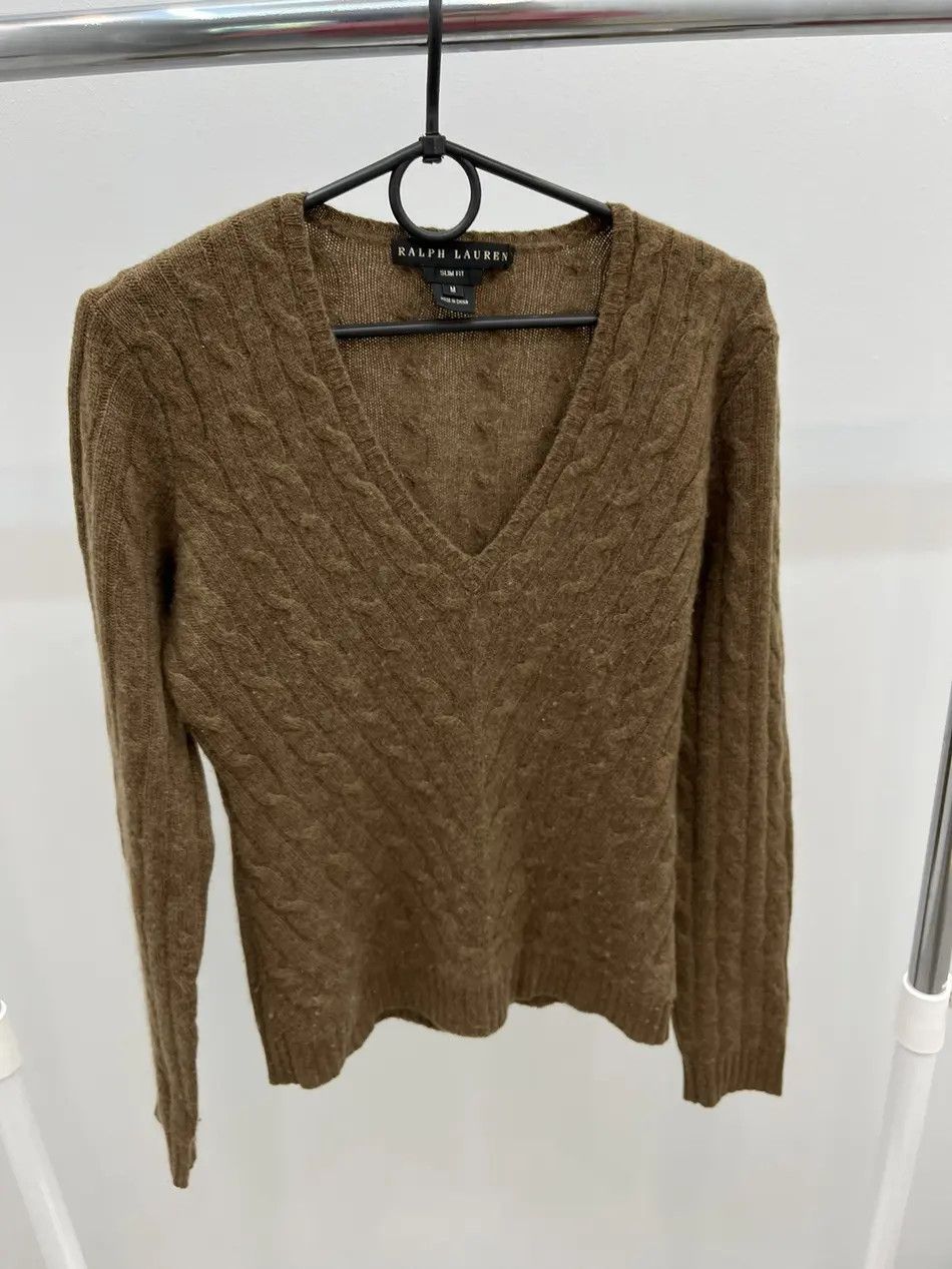 Ralph Lauren Ralph Lauren Black Label V-neck Cashmere Cable Knit Sweater Size M / US 6-8 / IT 42-44 - 1 Thumbnail