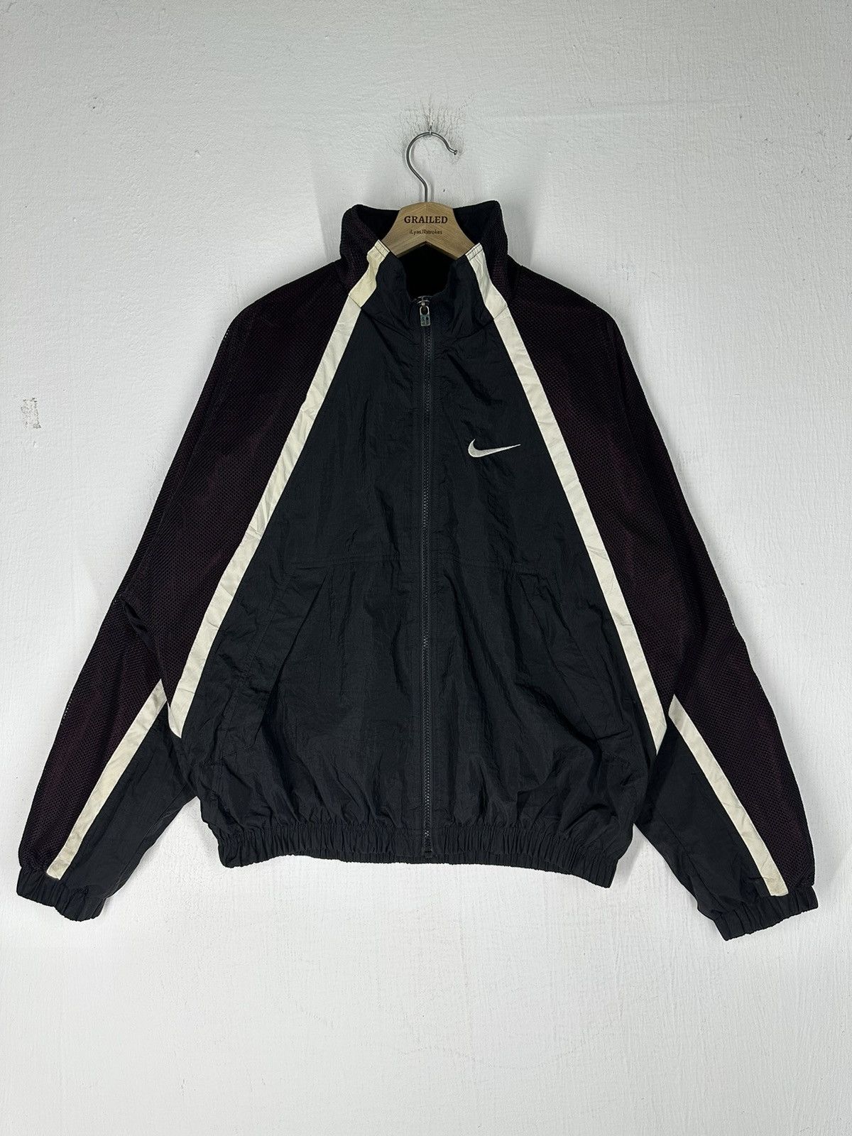 Nike × Vintage Vintage Nike Windbreaker Jacket Size US L / EU 52-54 / 3 - 1 Thumbnail
