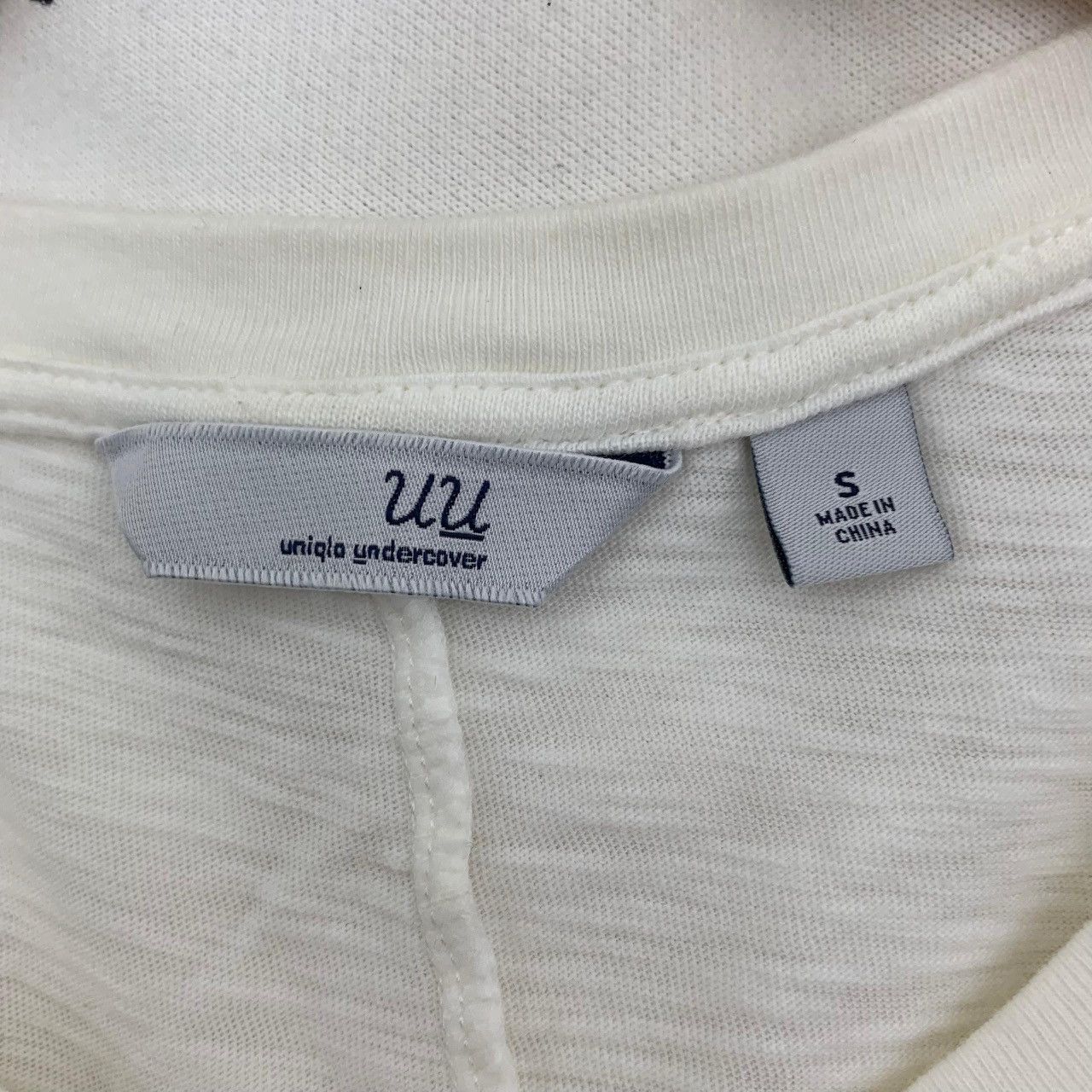 Undercover × Uniqlo 🔥UNDERCOVER UNIQLO by Jun Takahashi UU japanese shirt Size US S / EU 44-46 / 1 - 8 Thumbnail