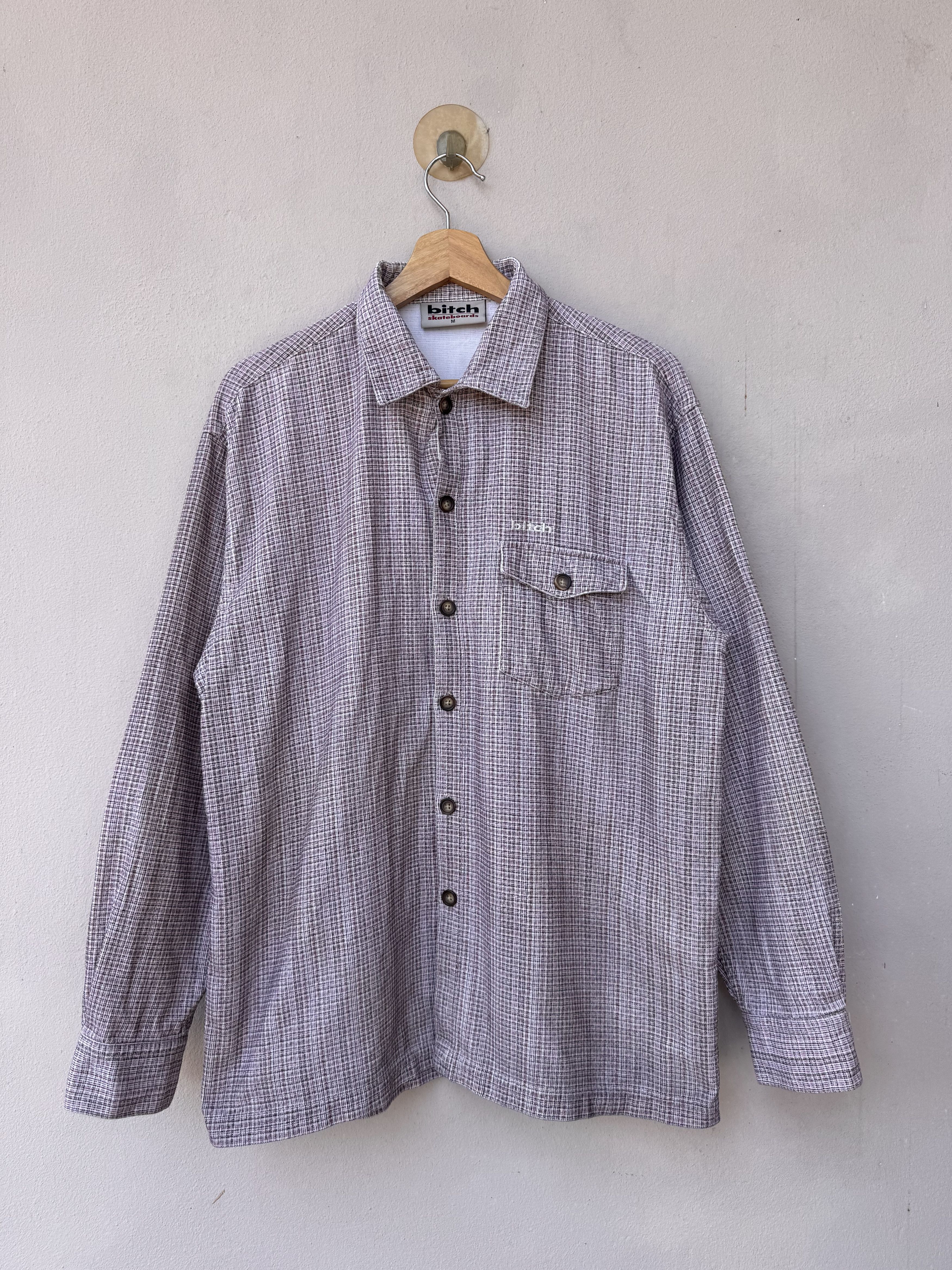 Vintage OG Vintage 90s Bitch Skateboarding Button Up Tee Size US M / EU 48-50 / 2 - 1 Thumbnail