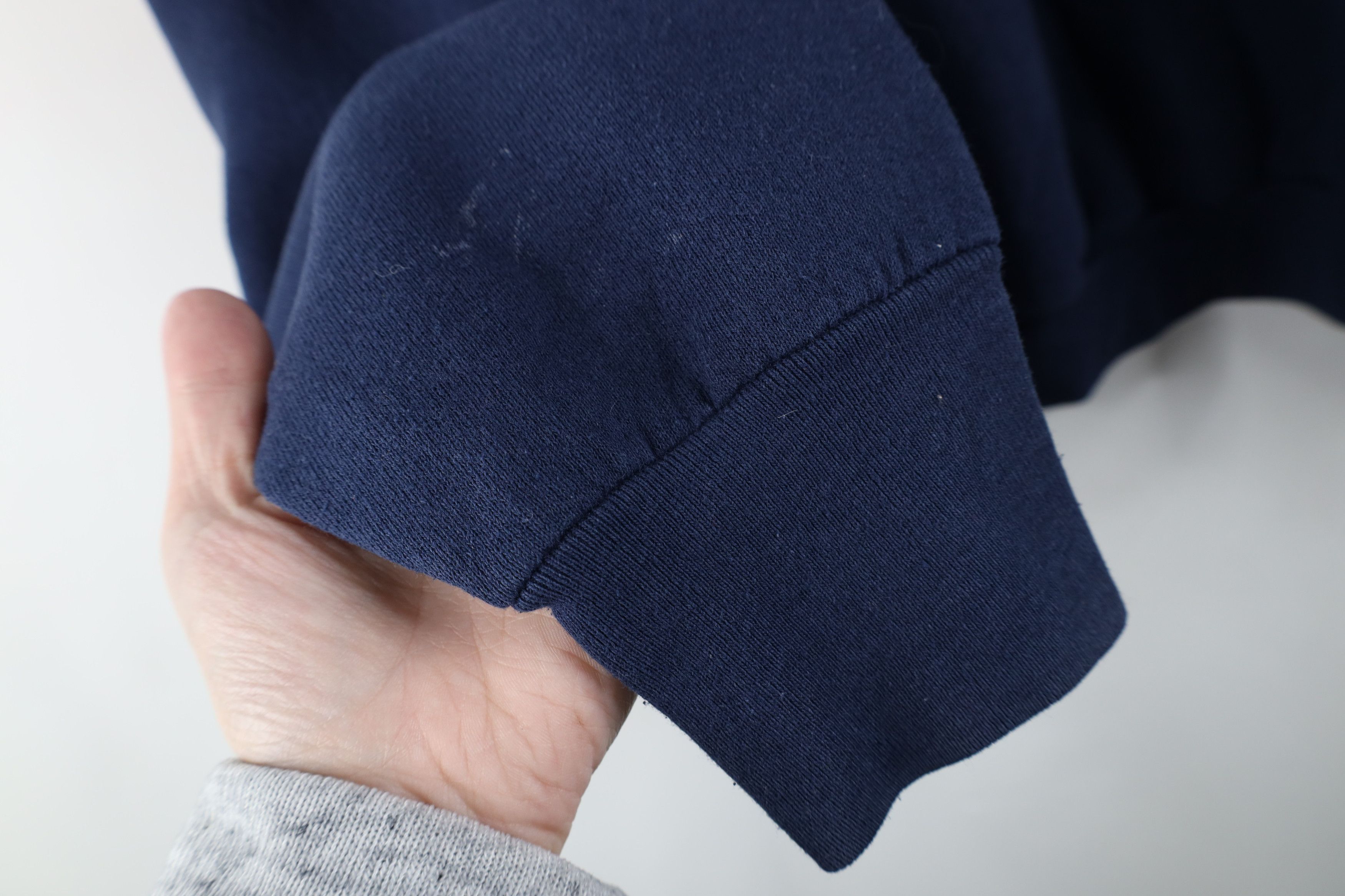Vintage Vintage 90s Streetwear 105.5 M 3WM Radio Sweatshirt Blue USA Size L / US 10 / IT 46 - 7 Thumbnail