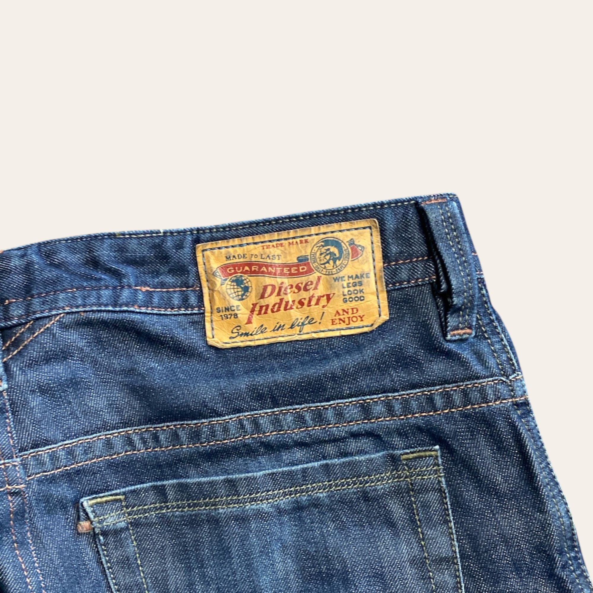 Diesel 'Thavar' Regular Slim Fit Size US 33 - 4 Thumbnail