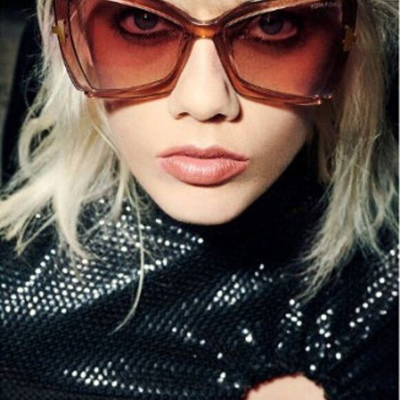 Tom Ford Tom Ford Gia FT0766 57G Sunglasses Gold Butterfly Frame Size ONE SIZE - 4 Thumbnail