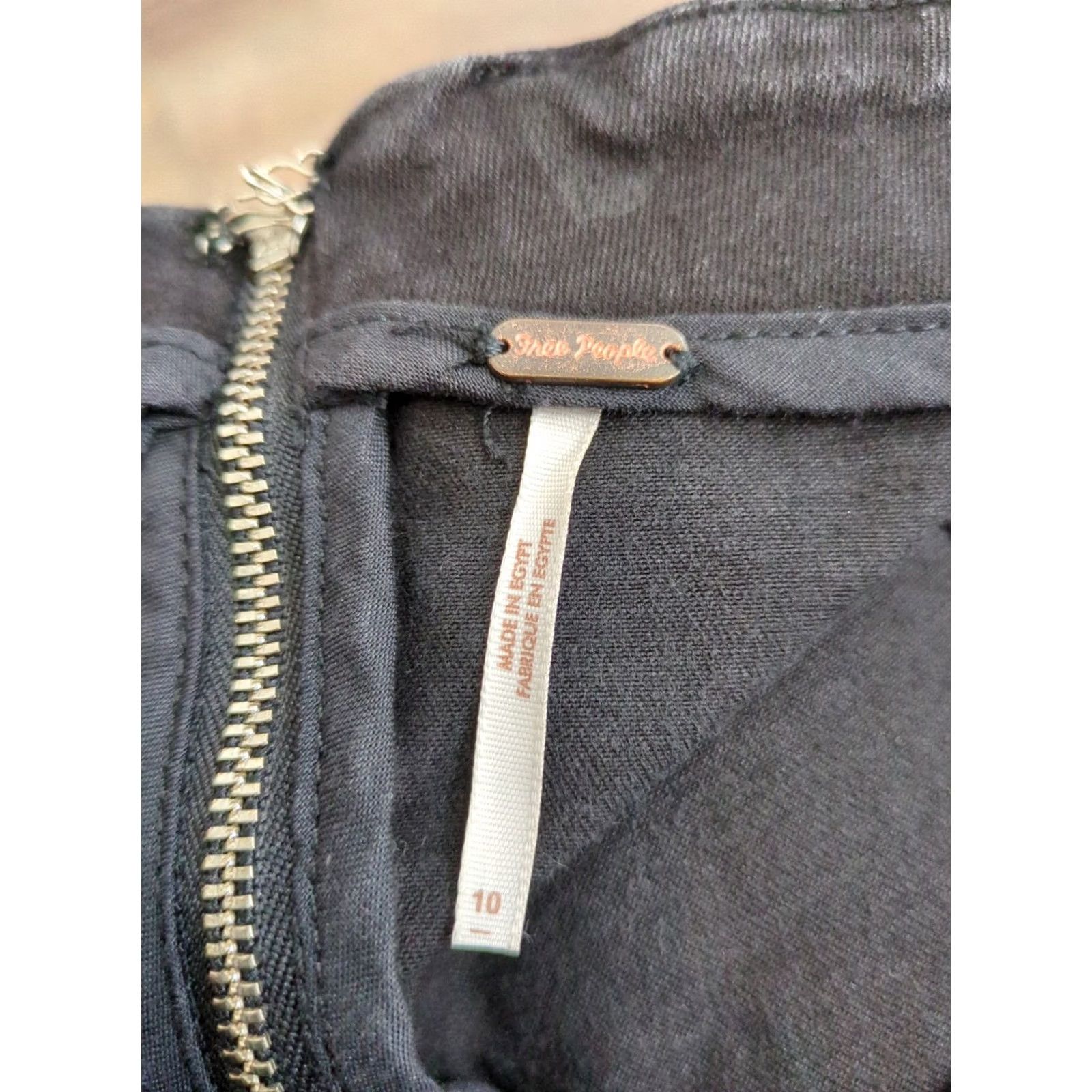 Free People Free People Skirt Denim Mini Black Zipper Stretch 15in Womens Size 10 Casual Modern Vintage: No Size 32" / US 10 / IT 46 - 3 Thumbnail