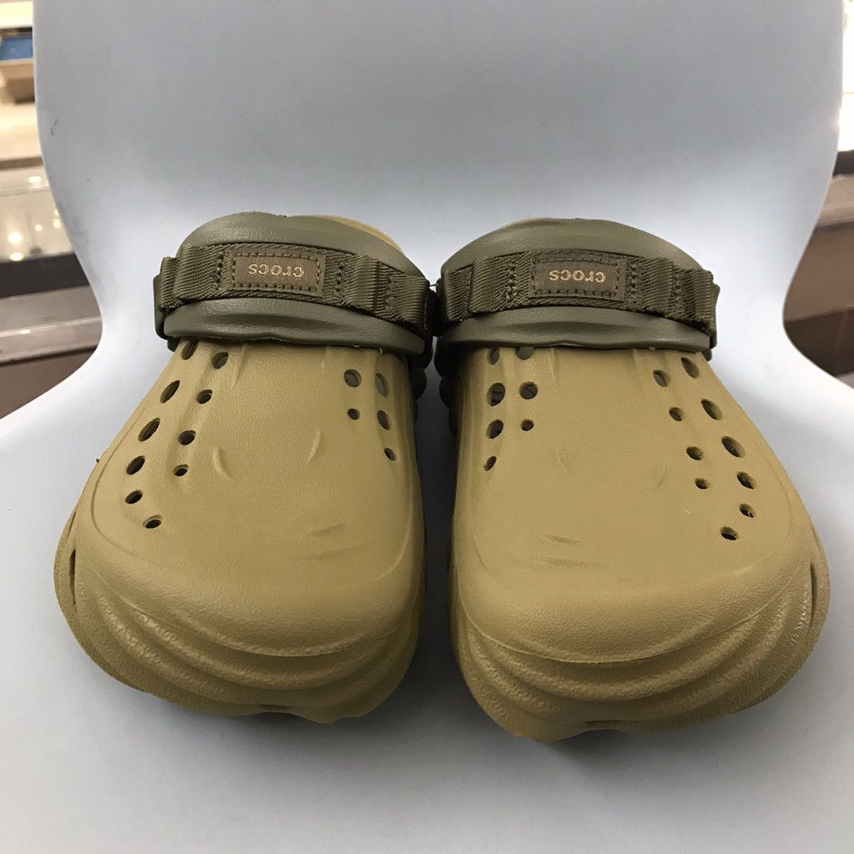 Crocs × Hypebeast Crocs Echo Clog Green Size 8uk 42 eur Designed in Colorado Size US 8 / EU 41 - 2 Thumbnail