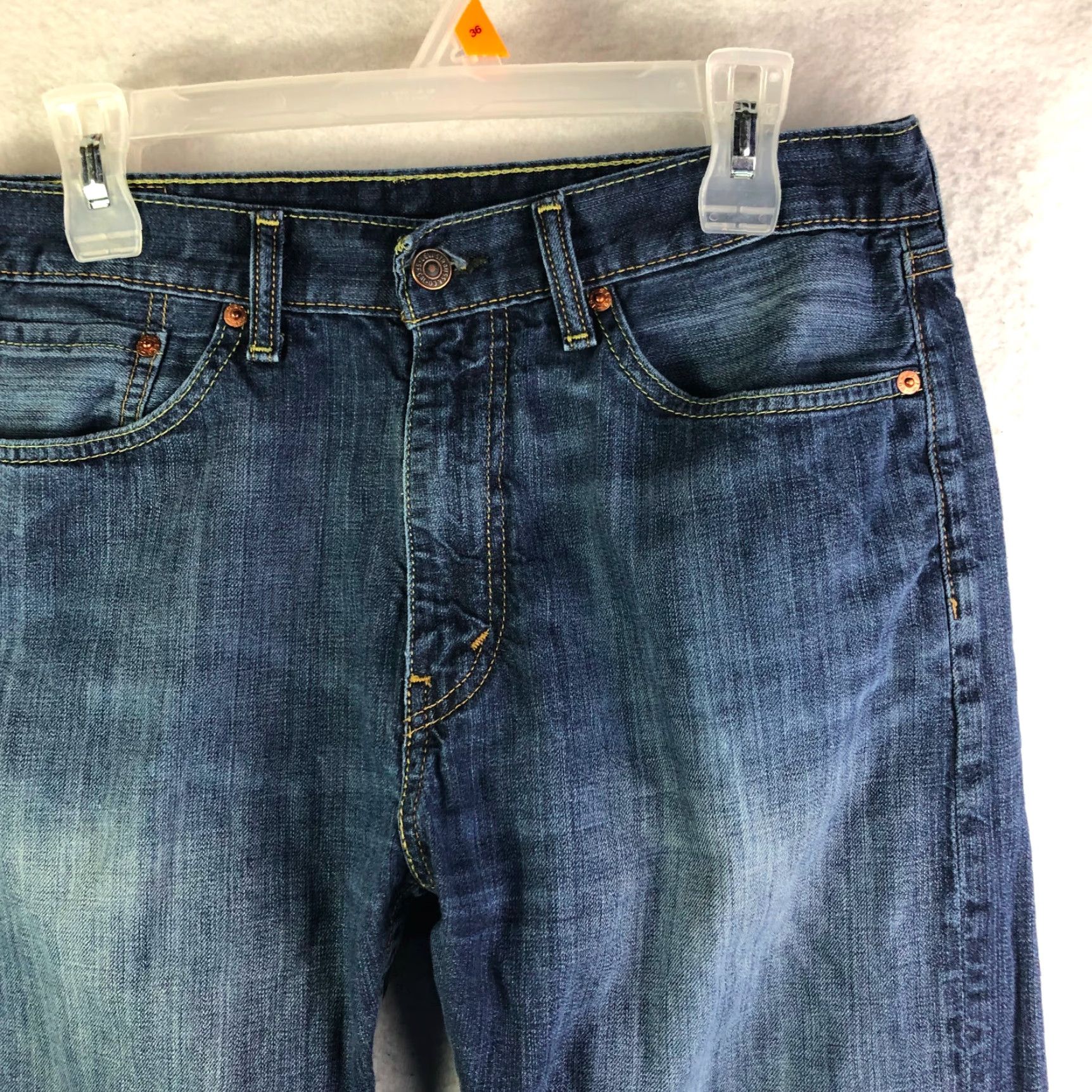 Levi's Levi's 505 Mid Rise Straight Leg Jeans Mens Size W33 L32 Blue Denim Size US 33 - 3 Thumbnail
