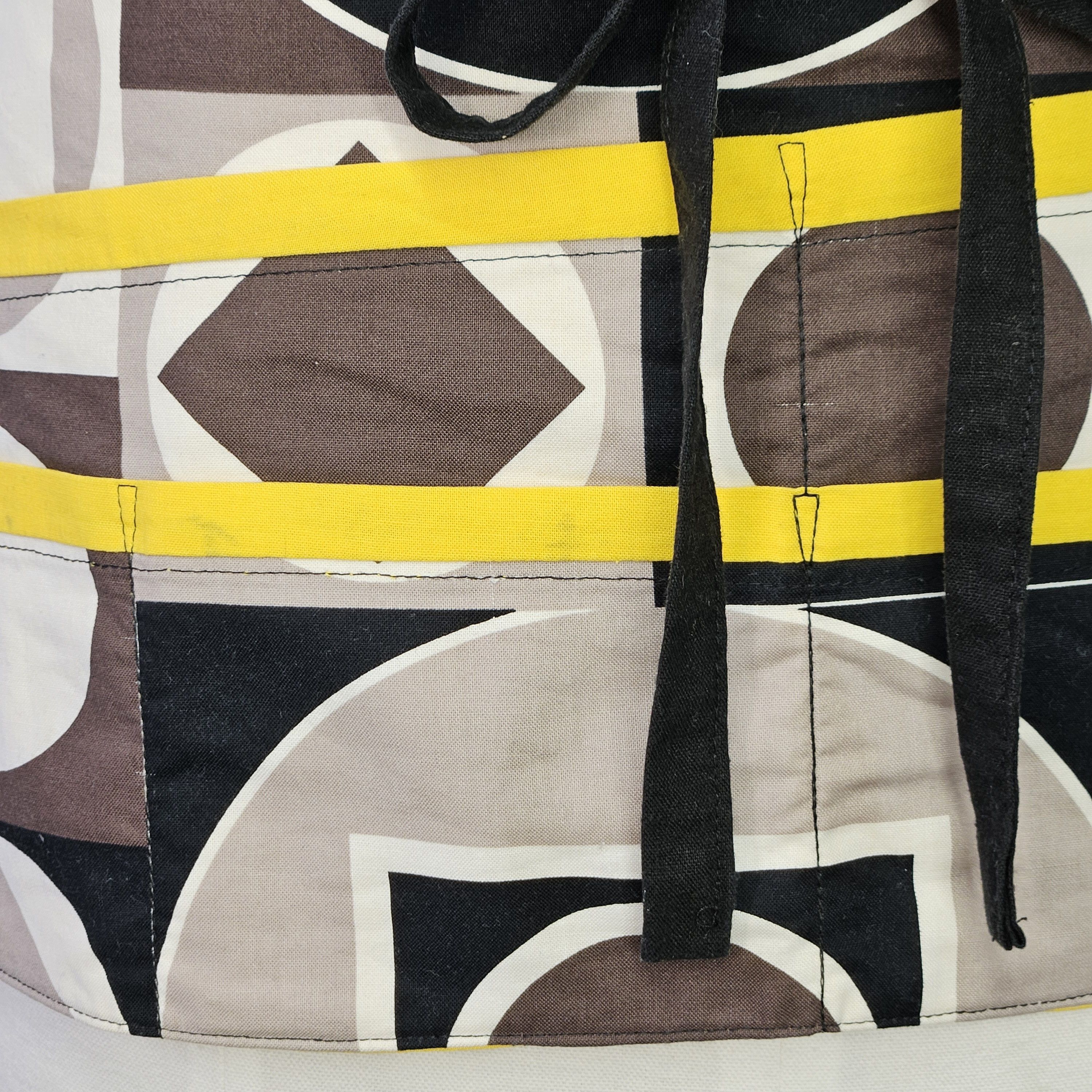 Handmade Utility Apron OS Craft Vendor Artist Yard Sale Yellow Black Size ONE SIZE - 7 Thumbnail